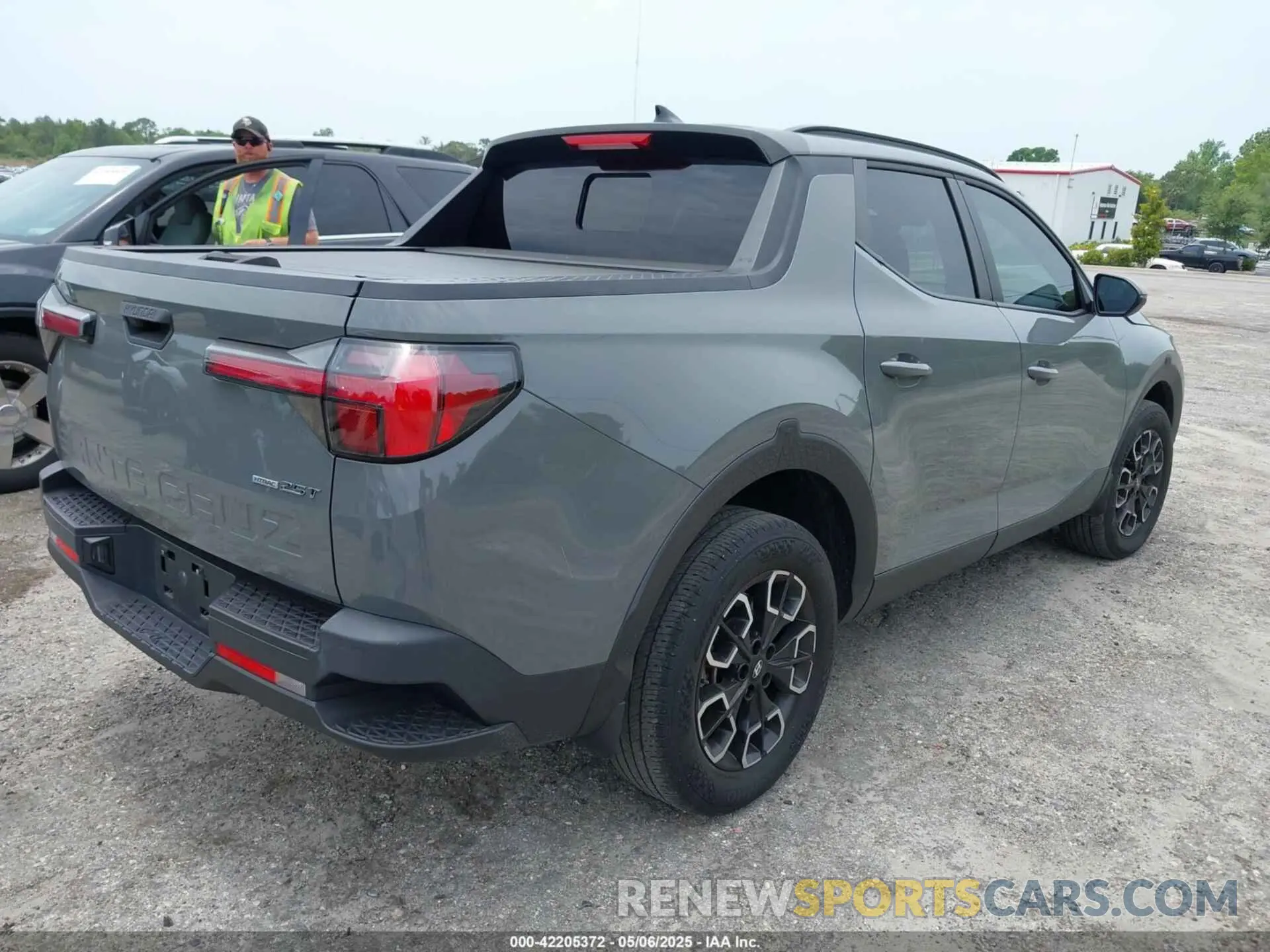 4 fotografías del automóvil dañado 5NTJDDAF6NH029260 HYUNDAI SANTA CRUZ 2022