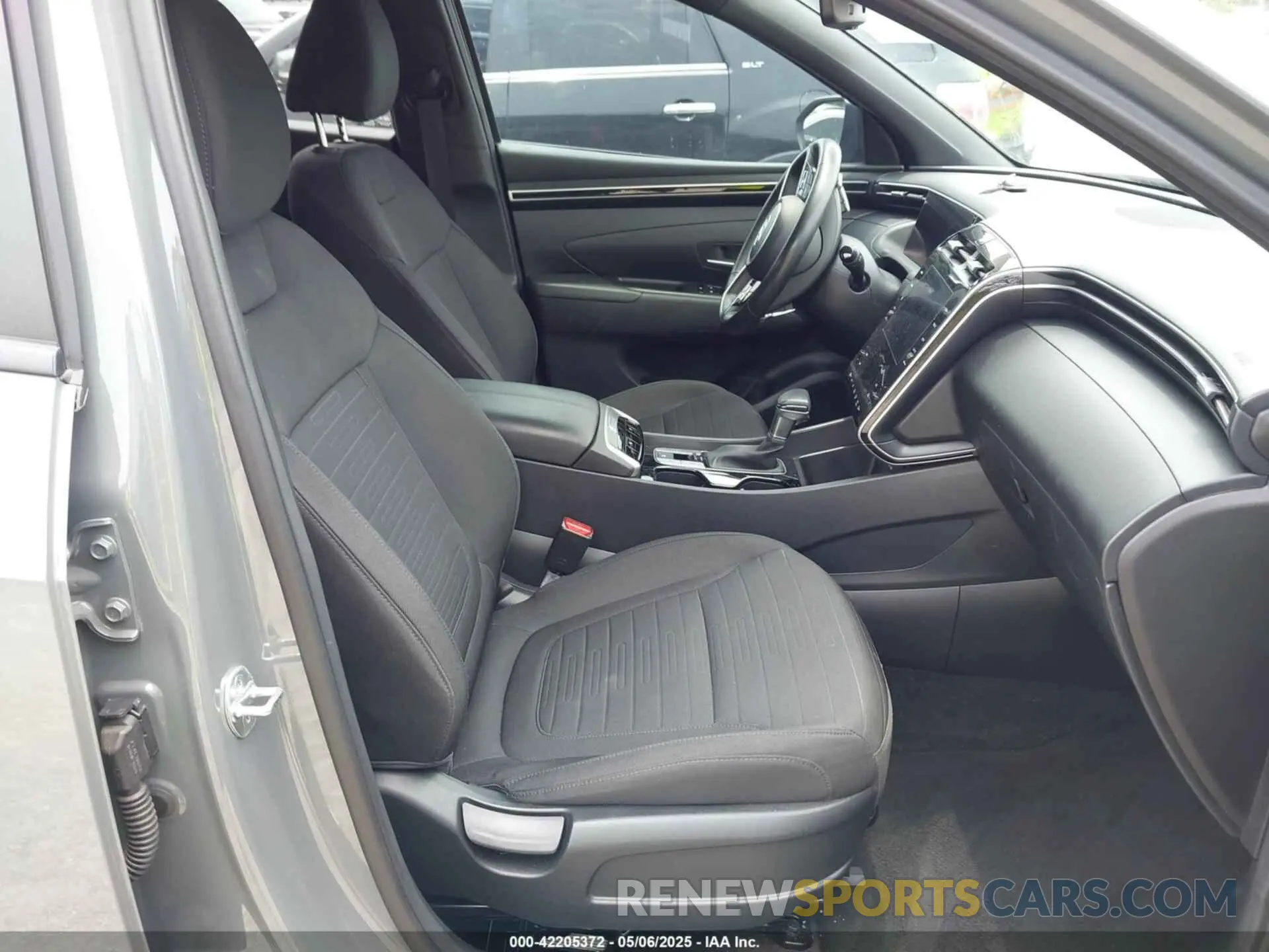 5 fotografías del automóvil dañado 5NTJDDAF6NH029260 HYUNDAI SANTA CRUZ 2022