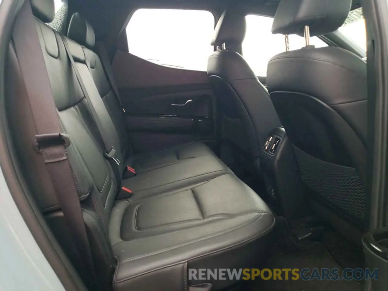 10 fotografías del automóvil dañado 5NTJEDAF1NH034962 HYUNDAI SANTA CRUZ 2022