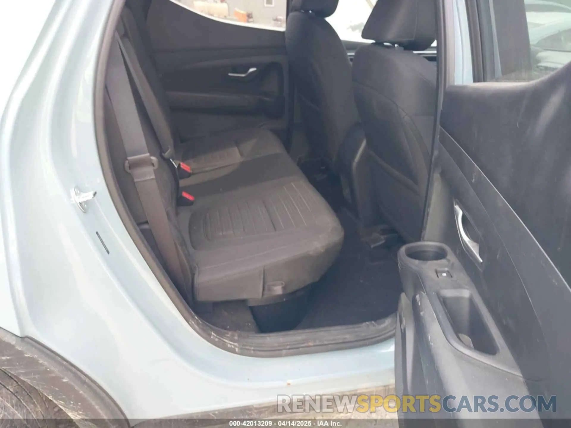 8 fotografías del automóvil dañado 5NTJBDAE3PH064760 HYUNDAI SANTA CRUZ 2023