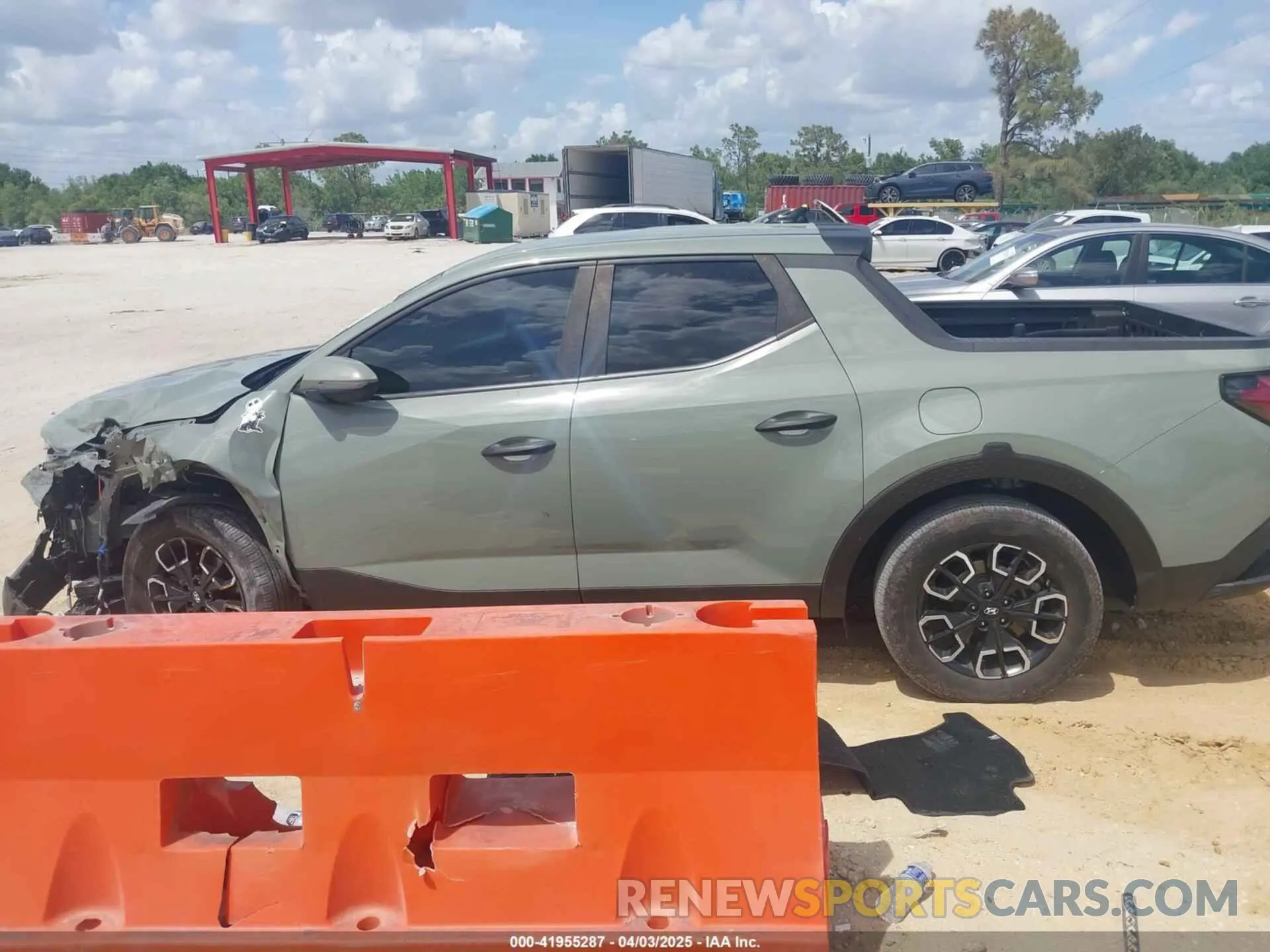 14 fotografías del automóvil dañado 5NTJBDAE5PH065182 HYUNDAI SANTA CRUZ 2023