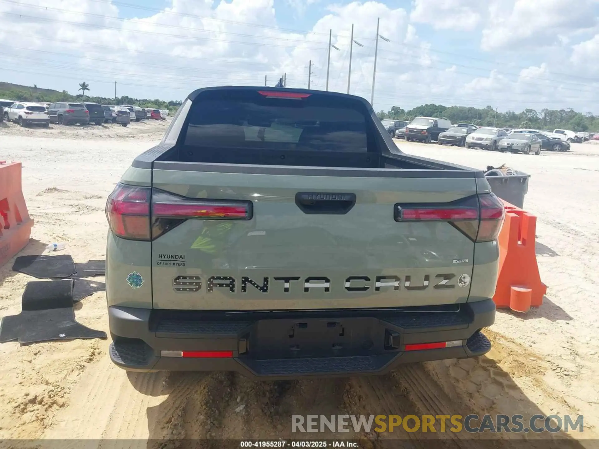 16 fotografías del automóvil dañado 5NTJBDAE5PH065182 HYUNDAI SANTA CRUZ 2023