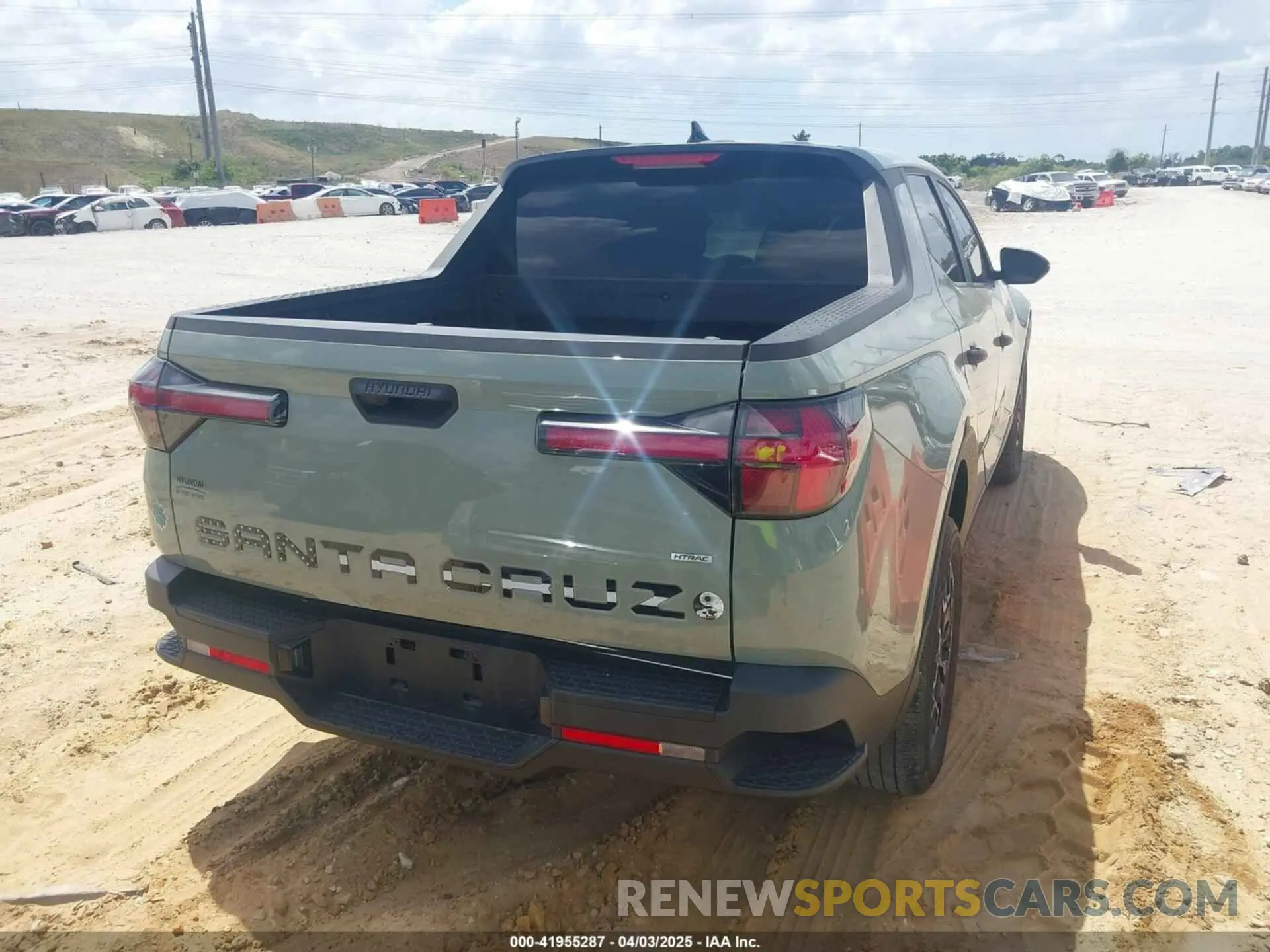 4 fotografías del automóvil dañado 5NTJBDAE5PH065182 HYUNDAI SANTA CRUZ 2023