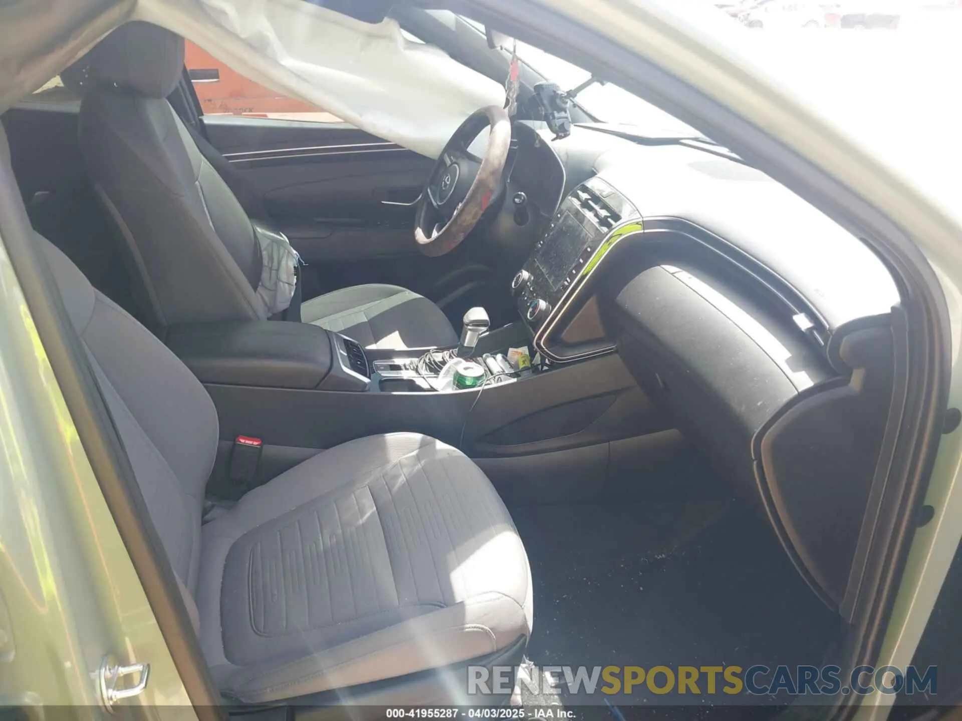5 fotografías del automóvil dañado 5NTJBDAE5PH065182 HYUNDAI SANTA CRUZ 2023