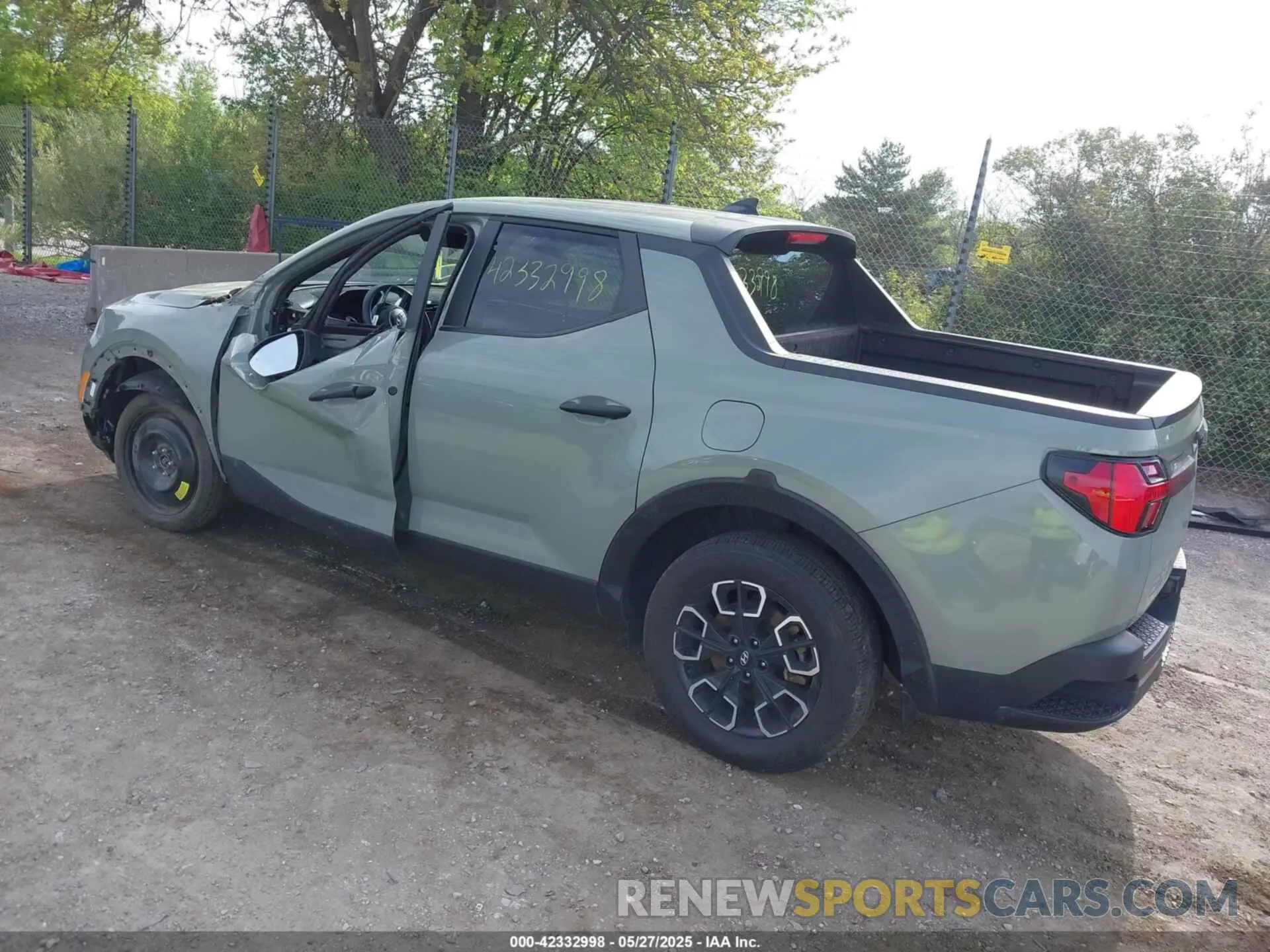 3 fotografías del automóvil dañado 5NTJBDAE9PH076525 HYUNDAI SANTA CRUZ 2023