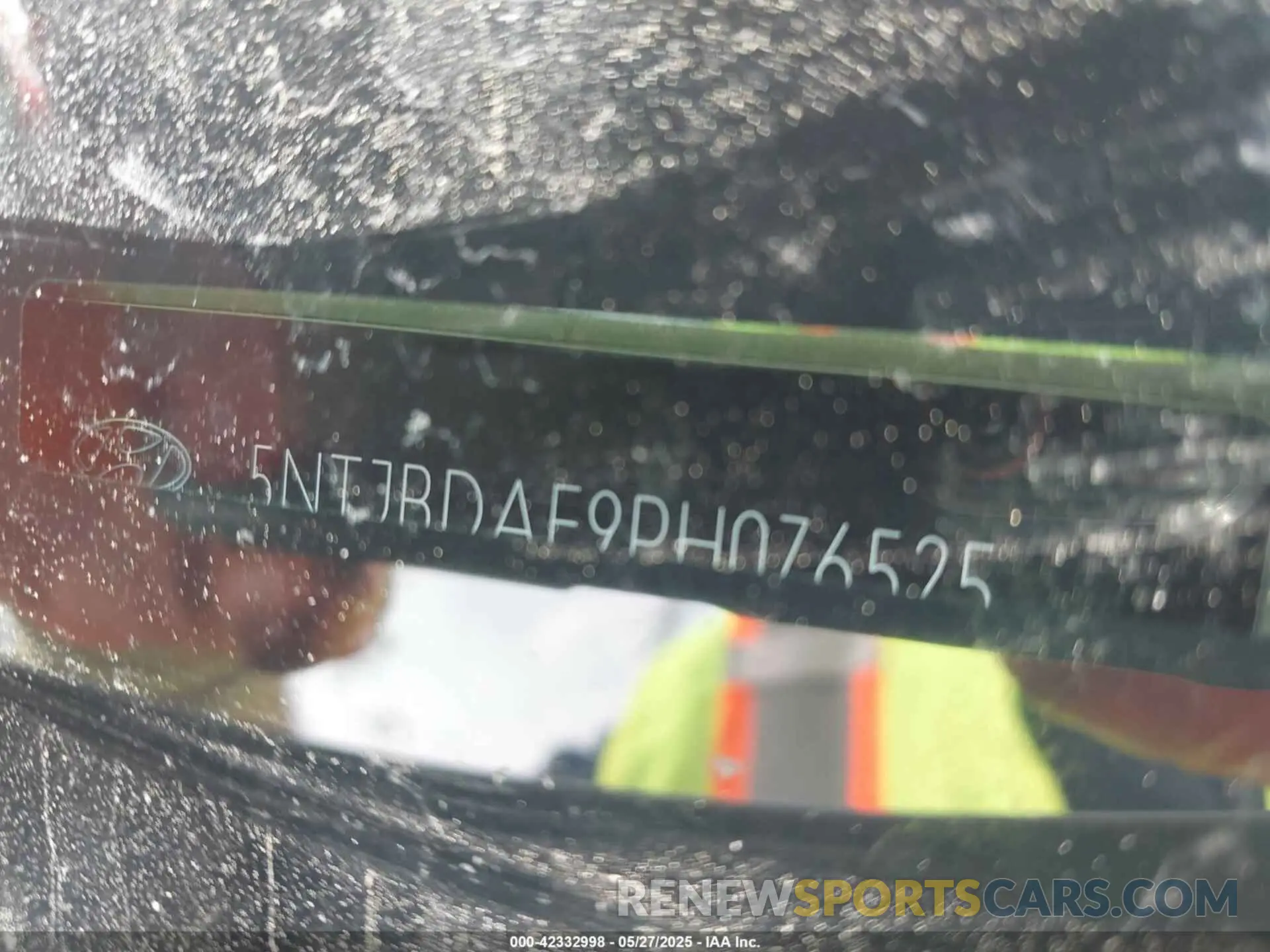 9 fotografías del automóvil dañado 5NTJBDAE9PH076525 HYUNDAI SANTA CRUZ 2023