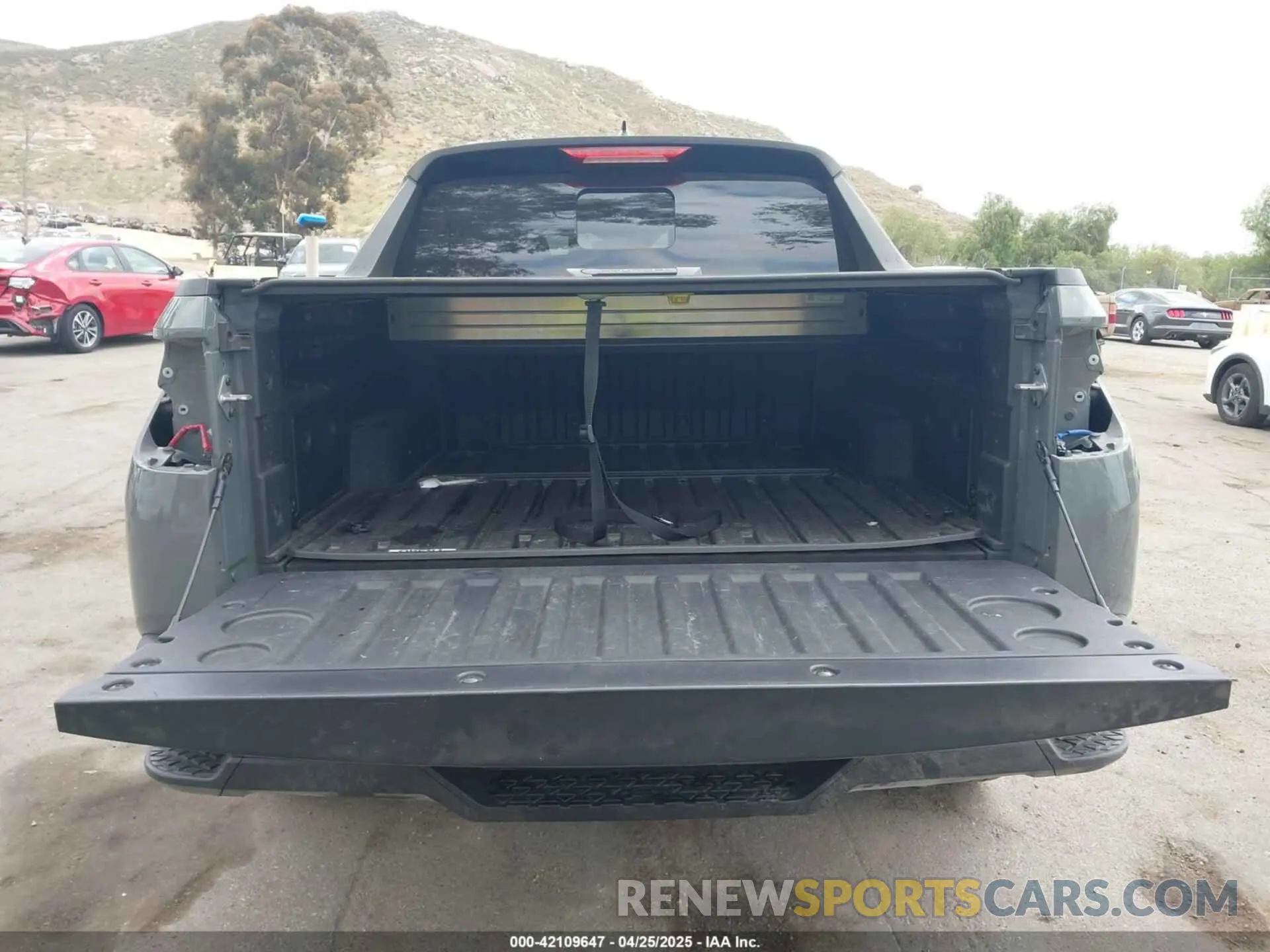17 fotografías del automóvil dañado 5NTJC4AE0PH043393 HYUNDAI SANTA CRUZ 2023