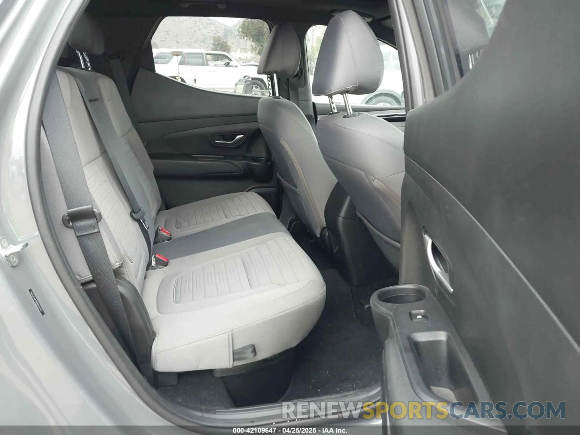 8 fotografías del automóvil dañado 5NTJC4AE0PH043393 HYUNDAI SANTA CRUZ 2023
