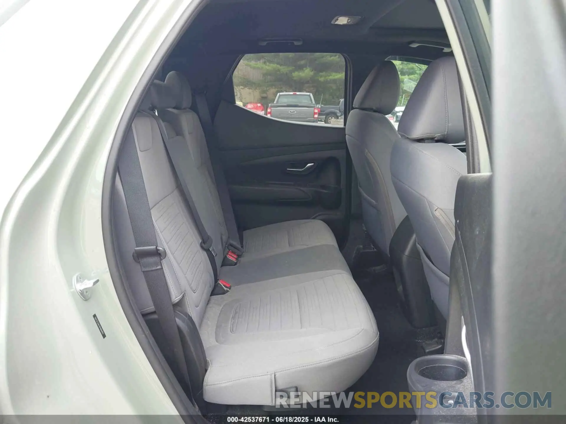 8 fotografías del automóvil dañado 5NTJCDAE3PH041492 HYUNDAI SANTA CRUZ 2023