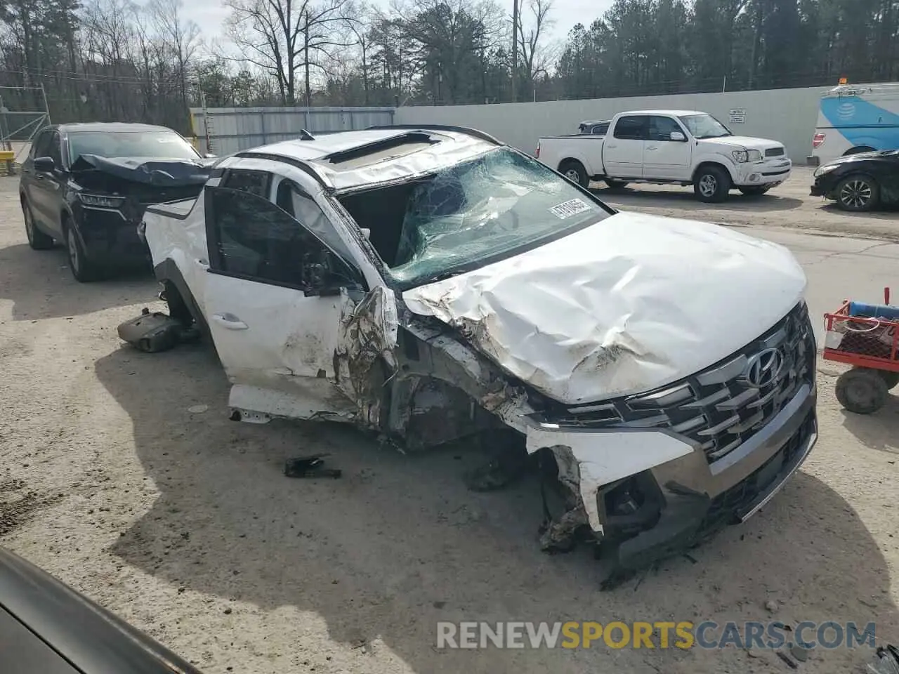 4 fotografías del automóvil dañado 5NTJEDAF3PH075712 HYUNDAI SANTA CRUZ 2023