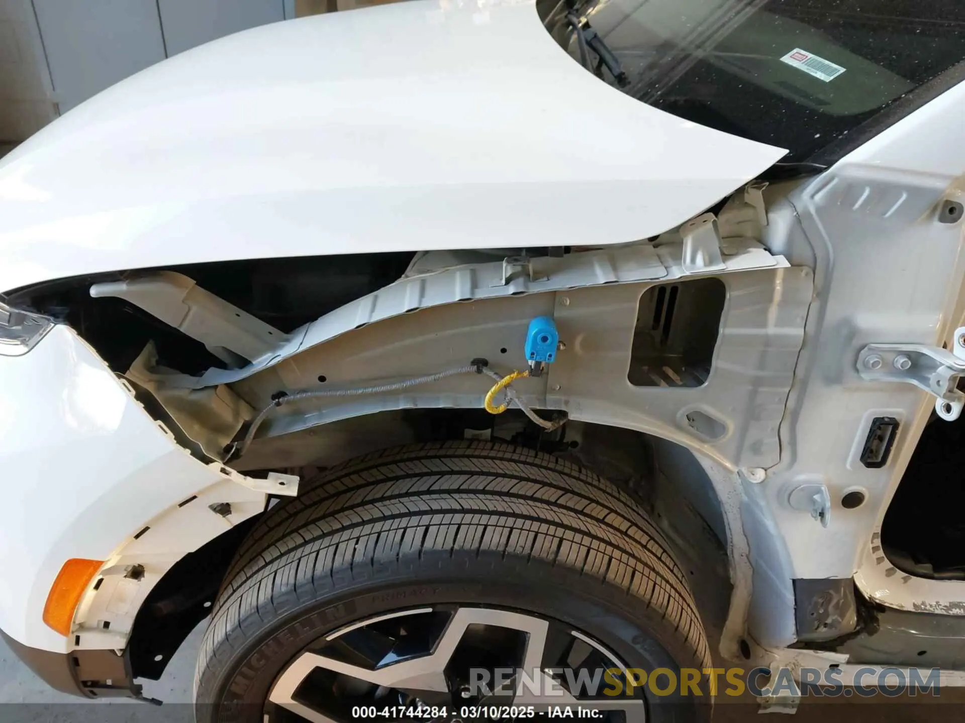 18 fotografías del automóvil dañado 5NTJEDAF9PH055397 HYUNDAI SANTA CRUZ 2023