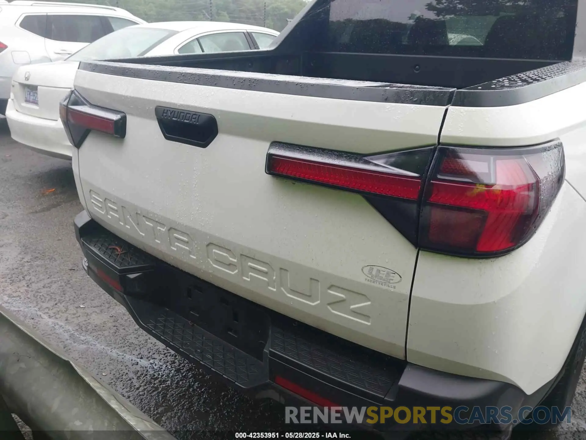 16 fotografías del automóvil dañado 5NTJA4AE4RH083470 HYUNDAI SANTA CRUZ 2024