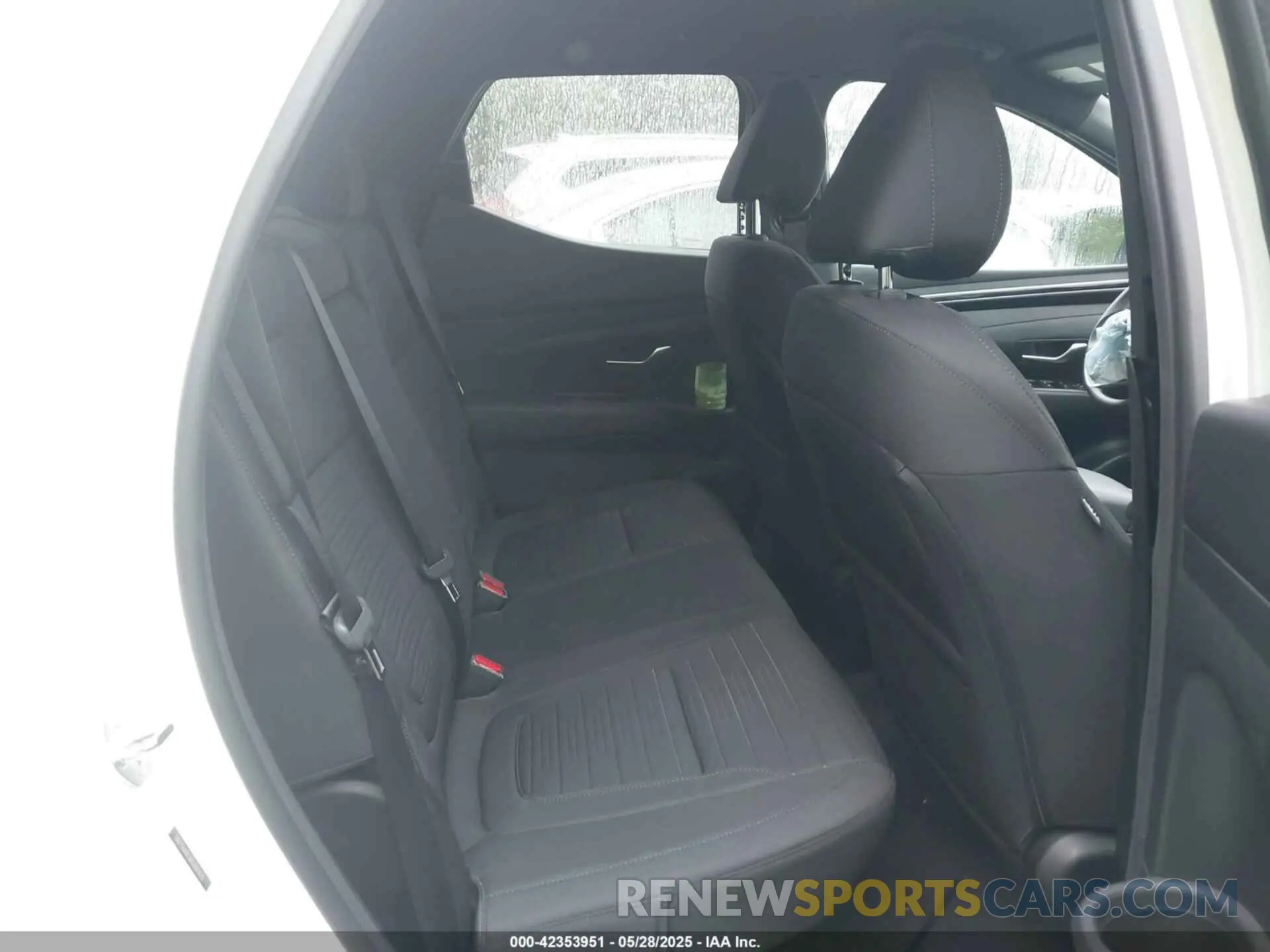 8 fotografías del automóvil dañado 5NTJA4AE4RH083470 HYUNDAI SANTA CRUZ 2024