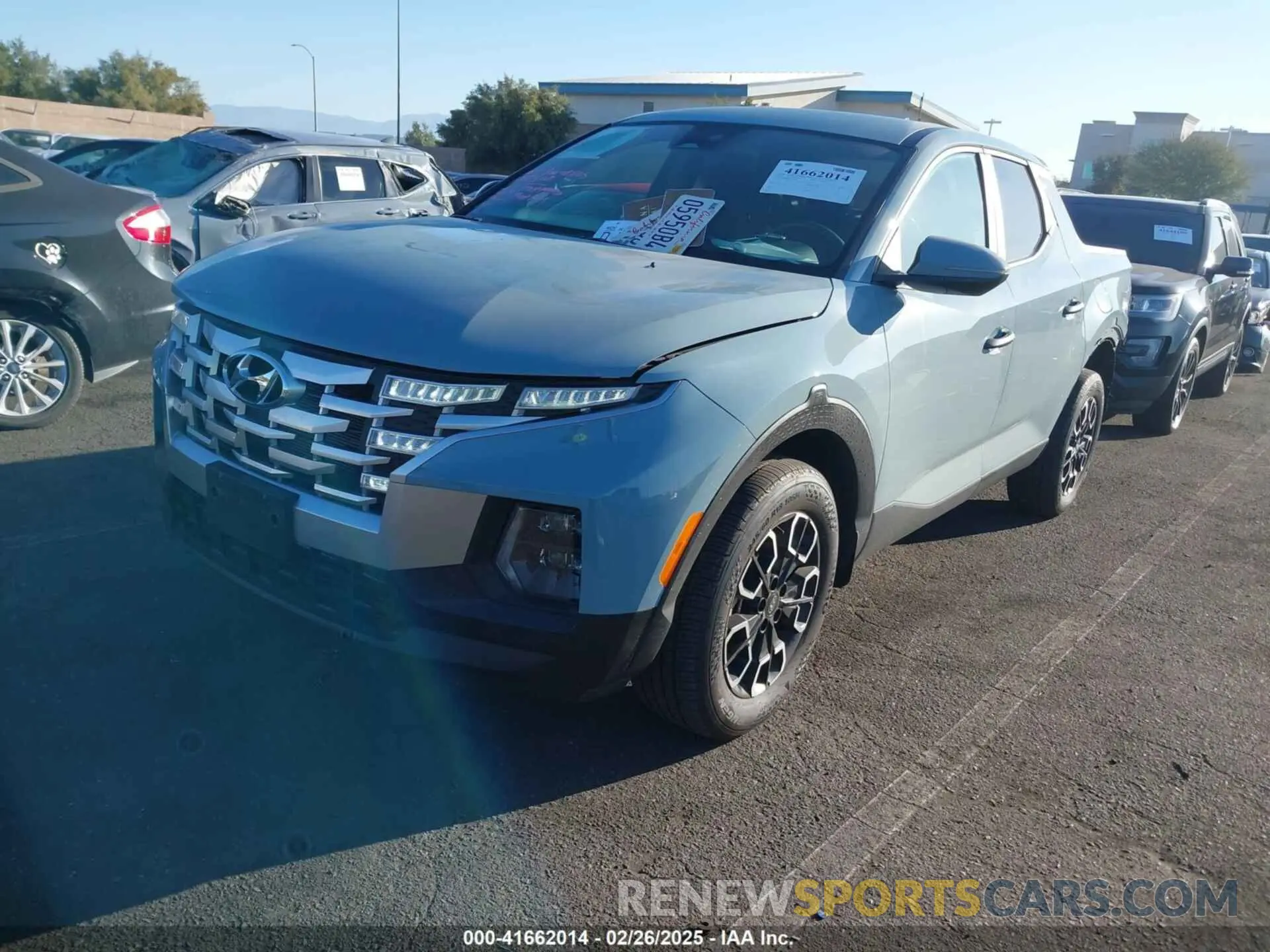 2 fotografías del automóvil dañado 5NTJB4DE2RH113476 HYUNDAI SANTA CRUZ 2024