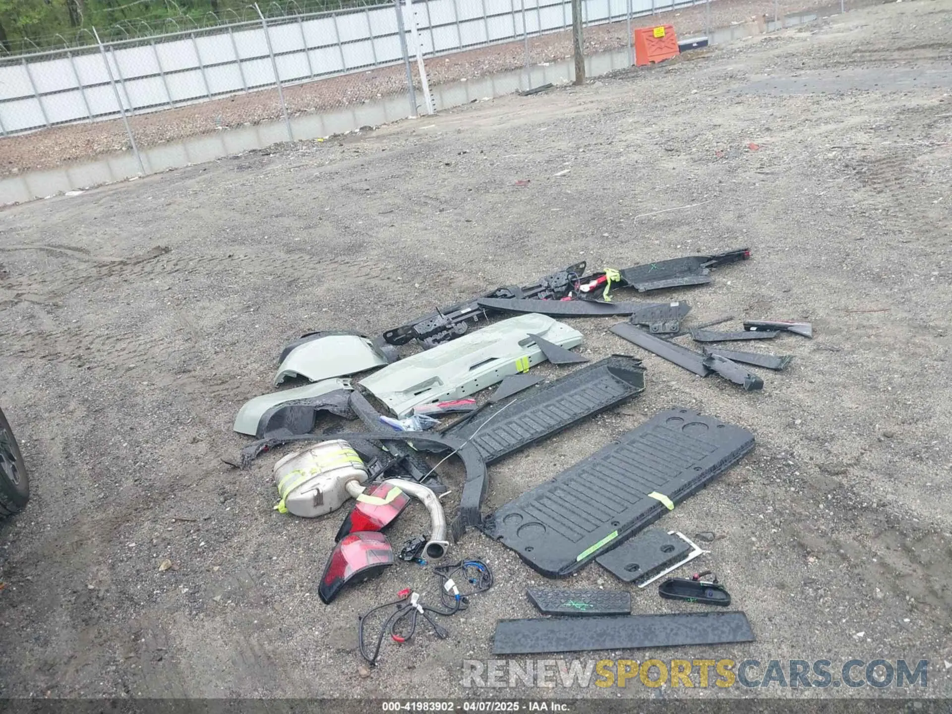 12 fotografías del automóvil dañado 5NTJB4DE9RH101745 HYUNDAI SANTA CRUZ 2024