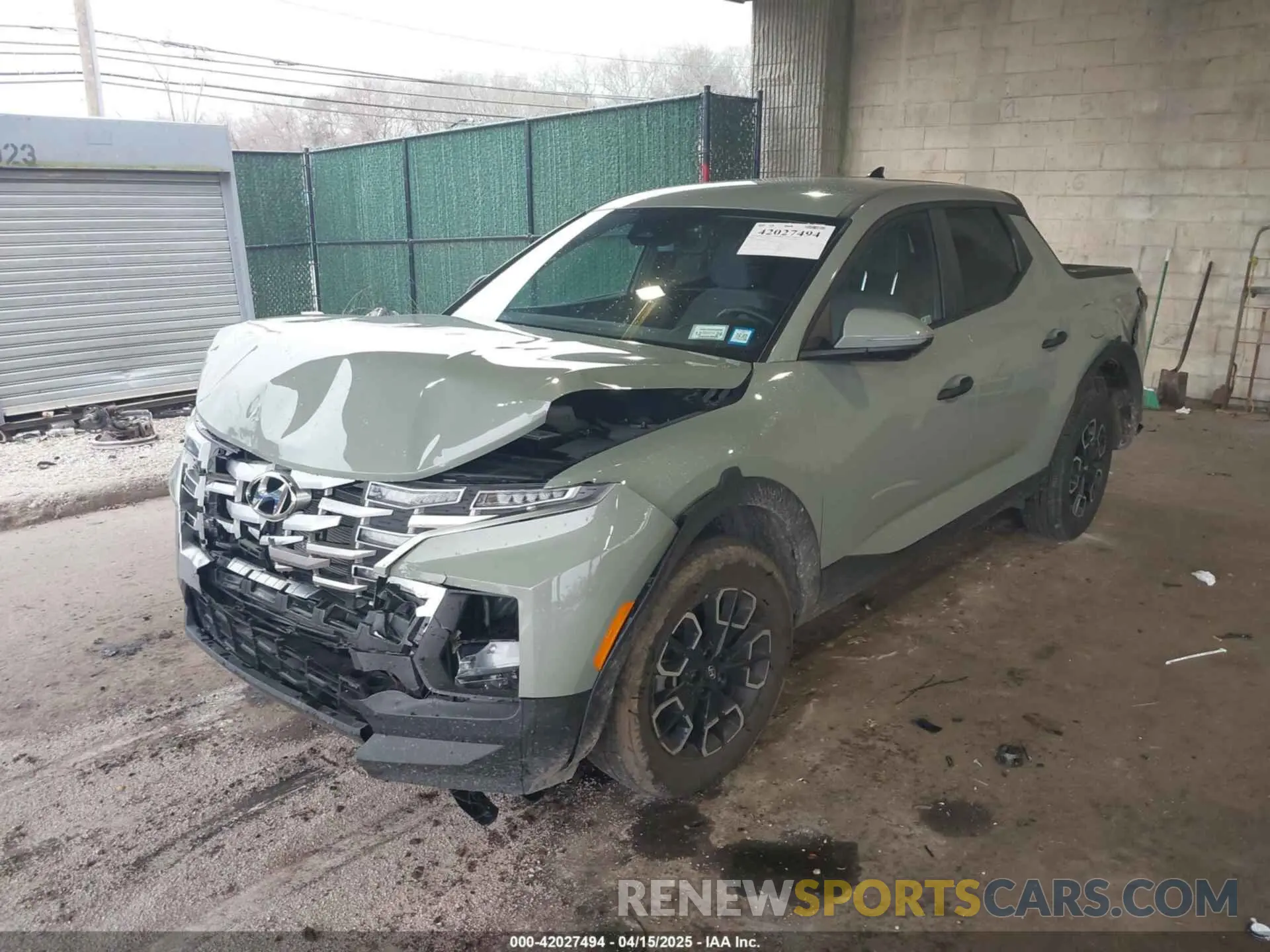 2 fotografías del automóvil dañado 5NTJBDDE6RH120060 HYUNDAI SANTA CRUZ 2024