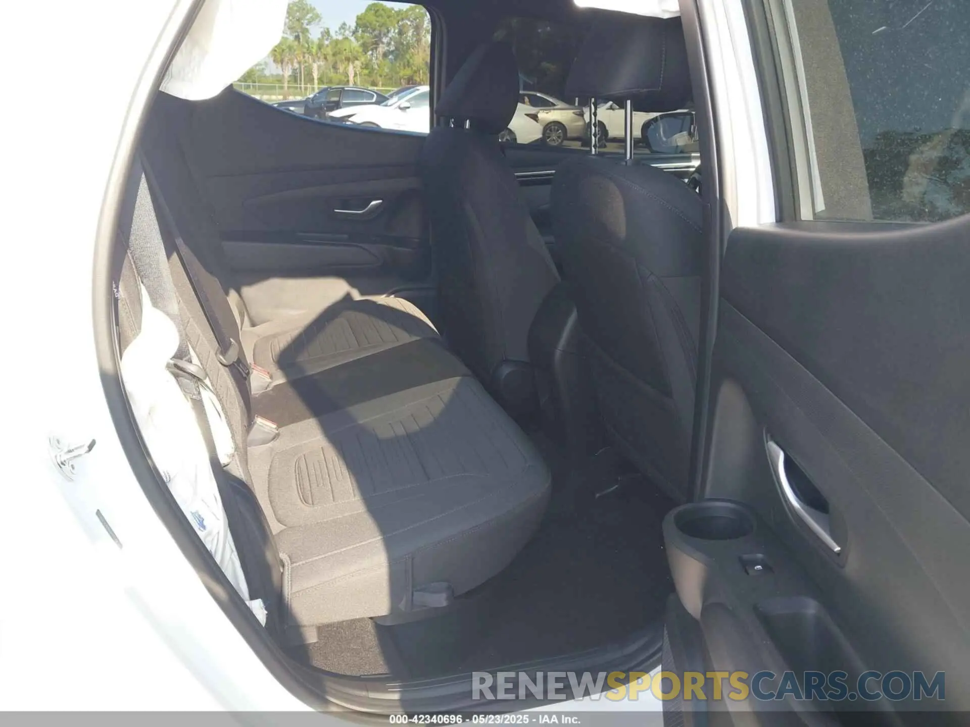 8 fotografías del automóvil dañado 5NTJC4DE6RH117737 HYUNDAI SANTA CRUZ 2024