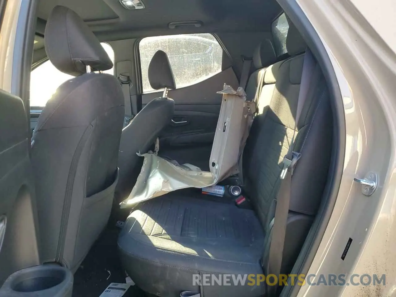 10 fotografías del automóvil dañado 5NTJCDAE4RH084113 HYUNDAI SANTA CRUZ 2024