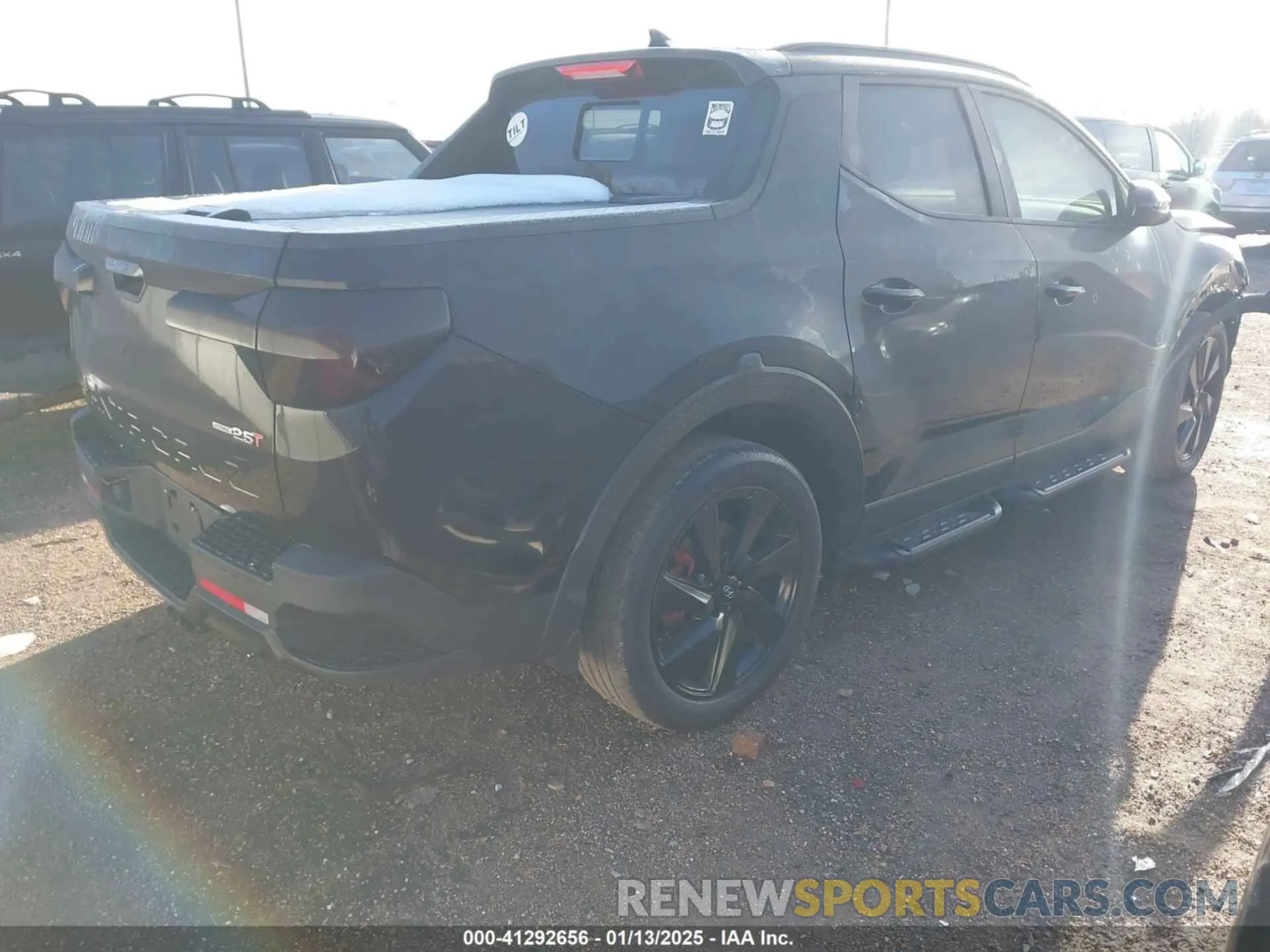 4 fotografías del automóvil dañado 5NTJCDAFXRH078437 HYUNDAI SANTA CRUZ 2024