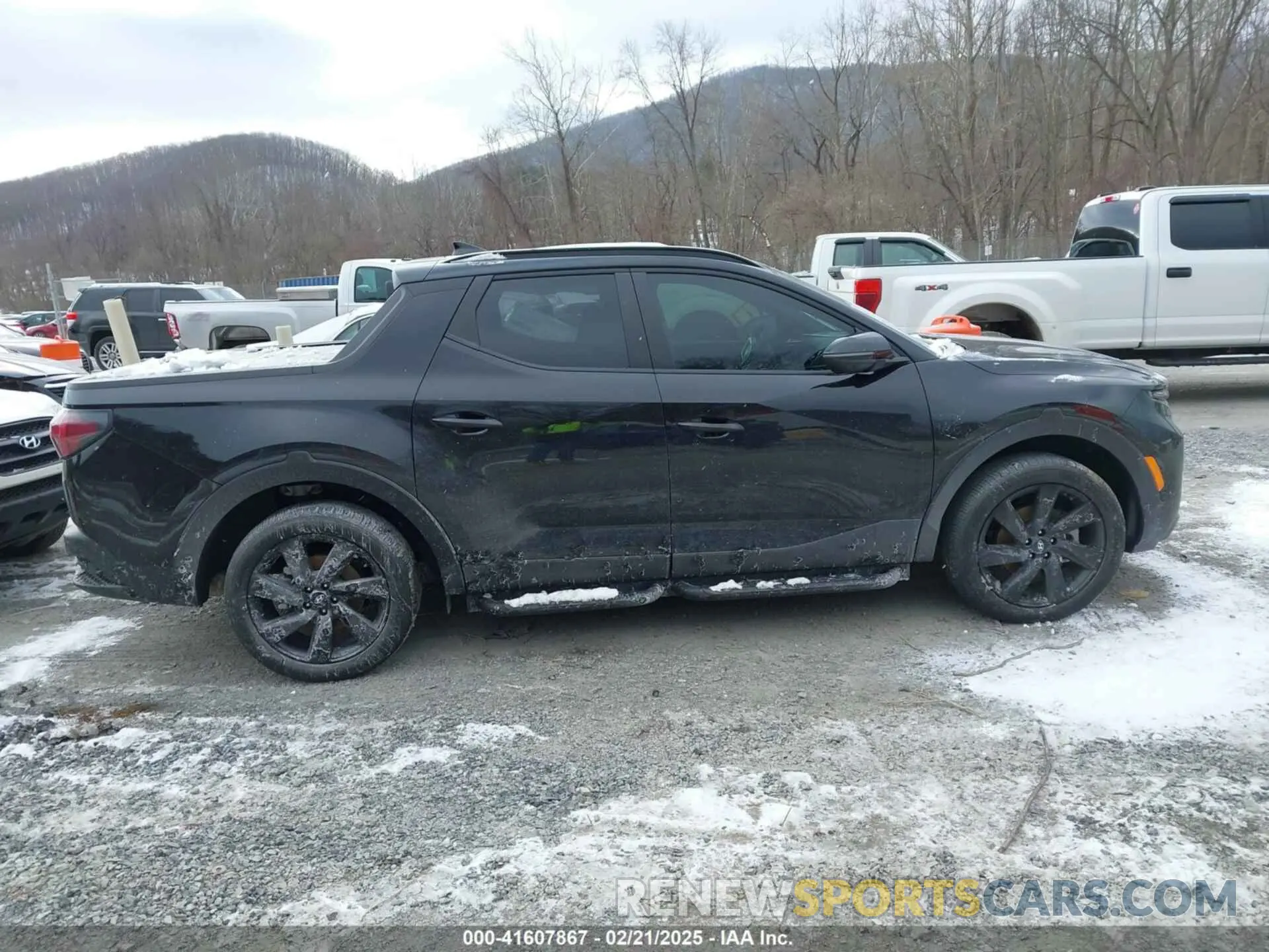 13 fotografías del automóvil dañado 5NTJCDDF8RH115349 HYUNDAI SANTA CRUZ 2024