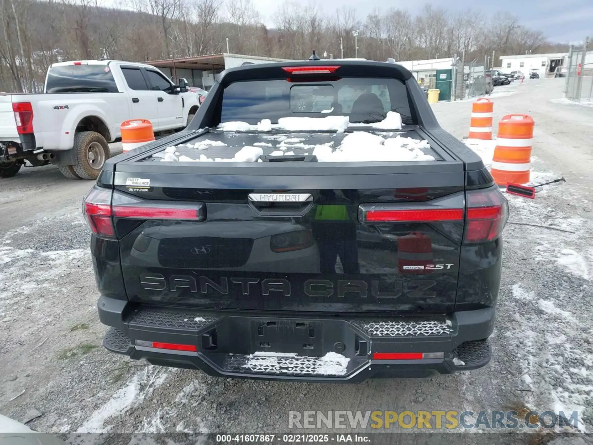 16 fotografías del automóvil dañado 5NTJCDDF8RH115349 HYUNDAI SANTA CRUZ 2024