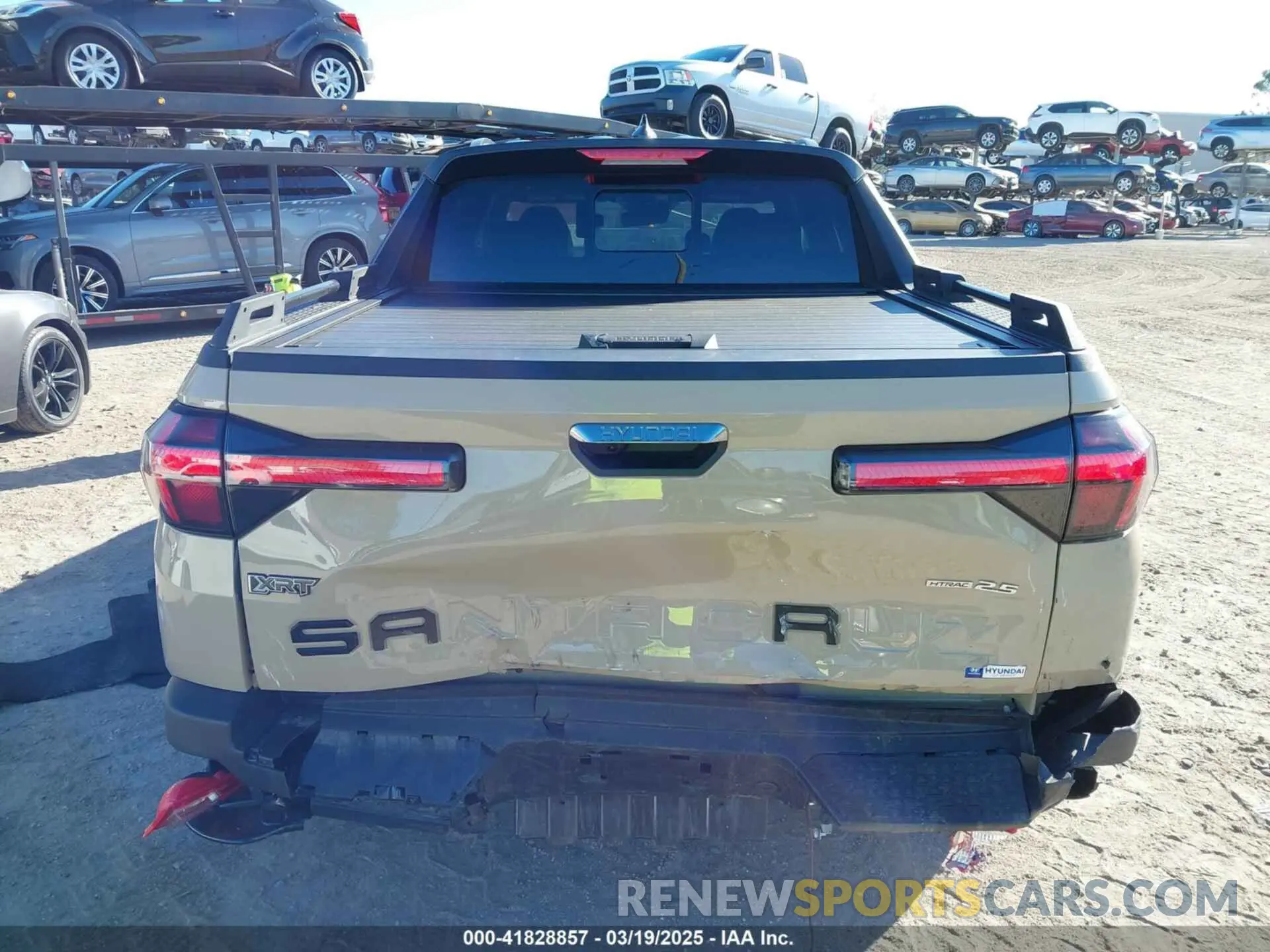 17 fotografías del automóvil dañado 5NTJDDAF0RH100197 HYUNDAI SANTA CRUZ 2024