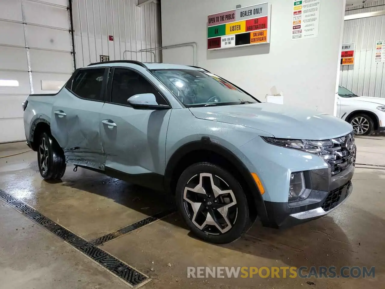 4 fotografías del automóvil dañado 5NTJEDDF8RH104734 HYUNDAI SANTA CRUZ 2024