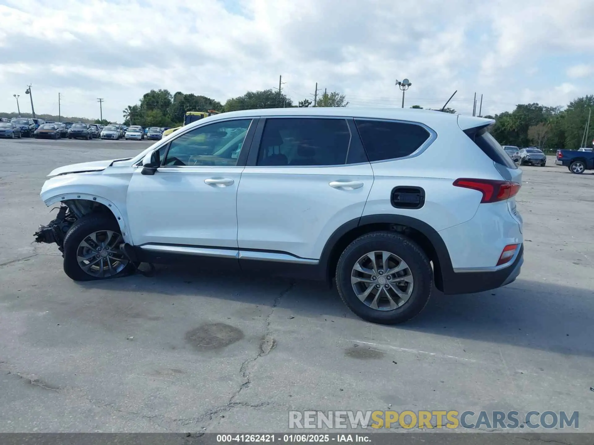 13 fotografías del automóvil dañado 5NMS23AD0KH050700 HYUNDAI SANTA FE 2019
