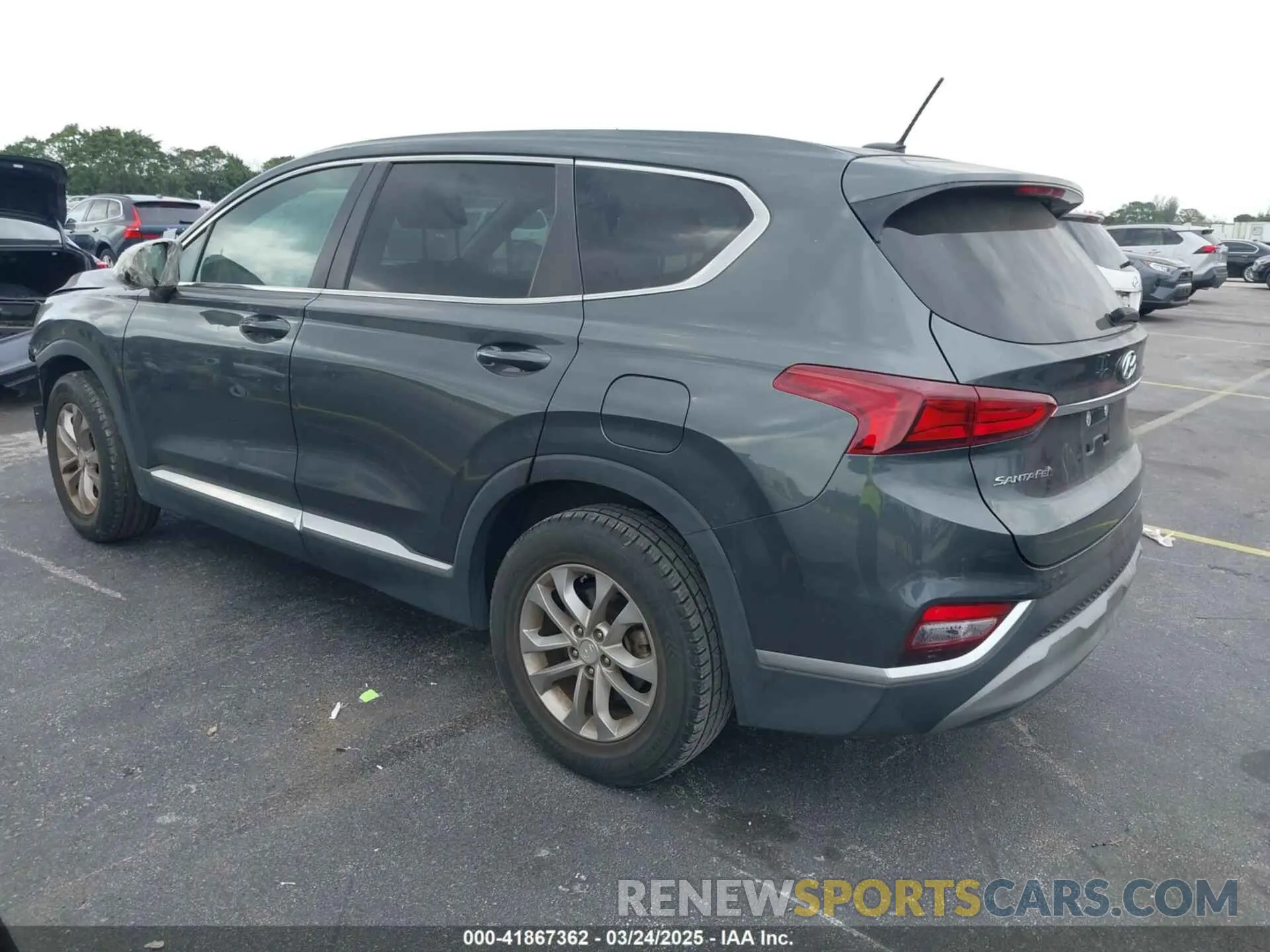 3 fotografías del automóvil dañado 5NMS23AD1KH067456 HYUNDAI SANTA FE 2019