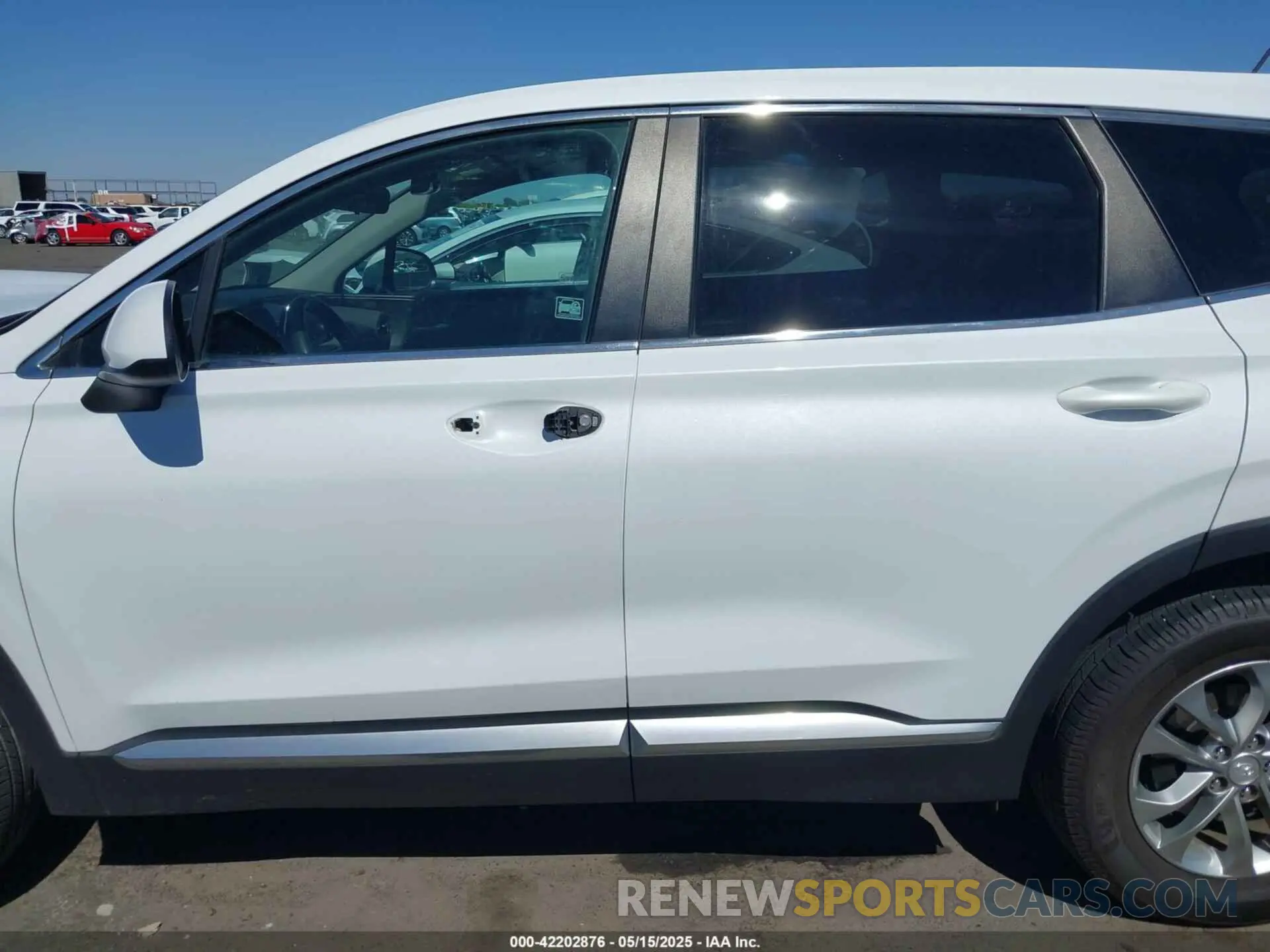 15 fotografías del automóvil dañado 5NMS23AD2KH010649 HYUNDAI SANTA FE 2019