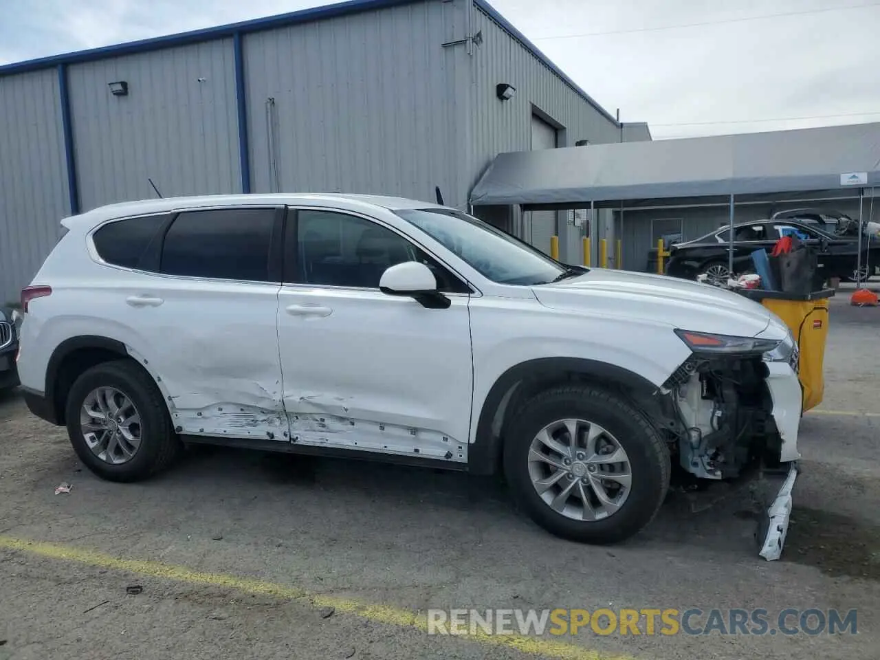 4 fotografías del automóvil dañado 5NMS23AD2KH100402 HYUNDAI SANTA FE 2019