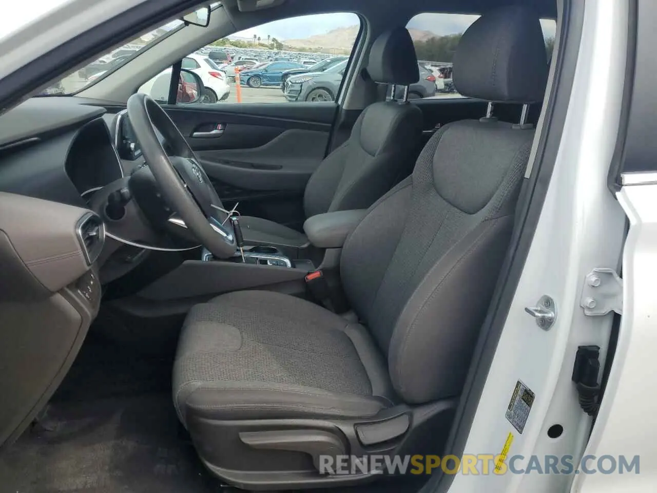 7 fotografías del automóvil dañado 5NMS23AD2KH100402 HYUNDAI SANTA FE 2019