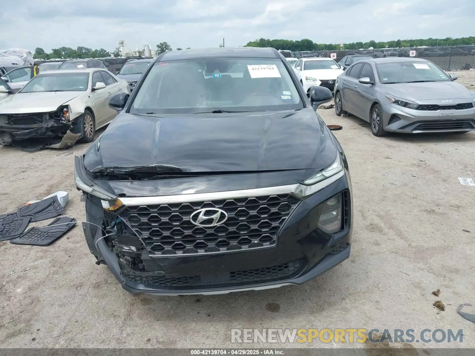 12 fotografías del automóvil dañado 5NMS23AD2KH132301 HYUNDAI SANTA FE 2019
