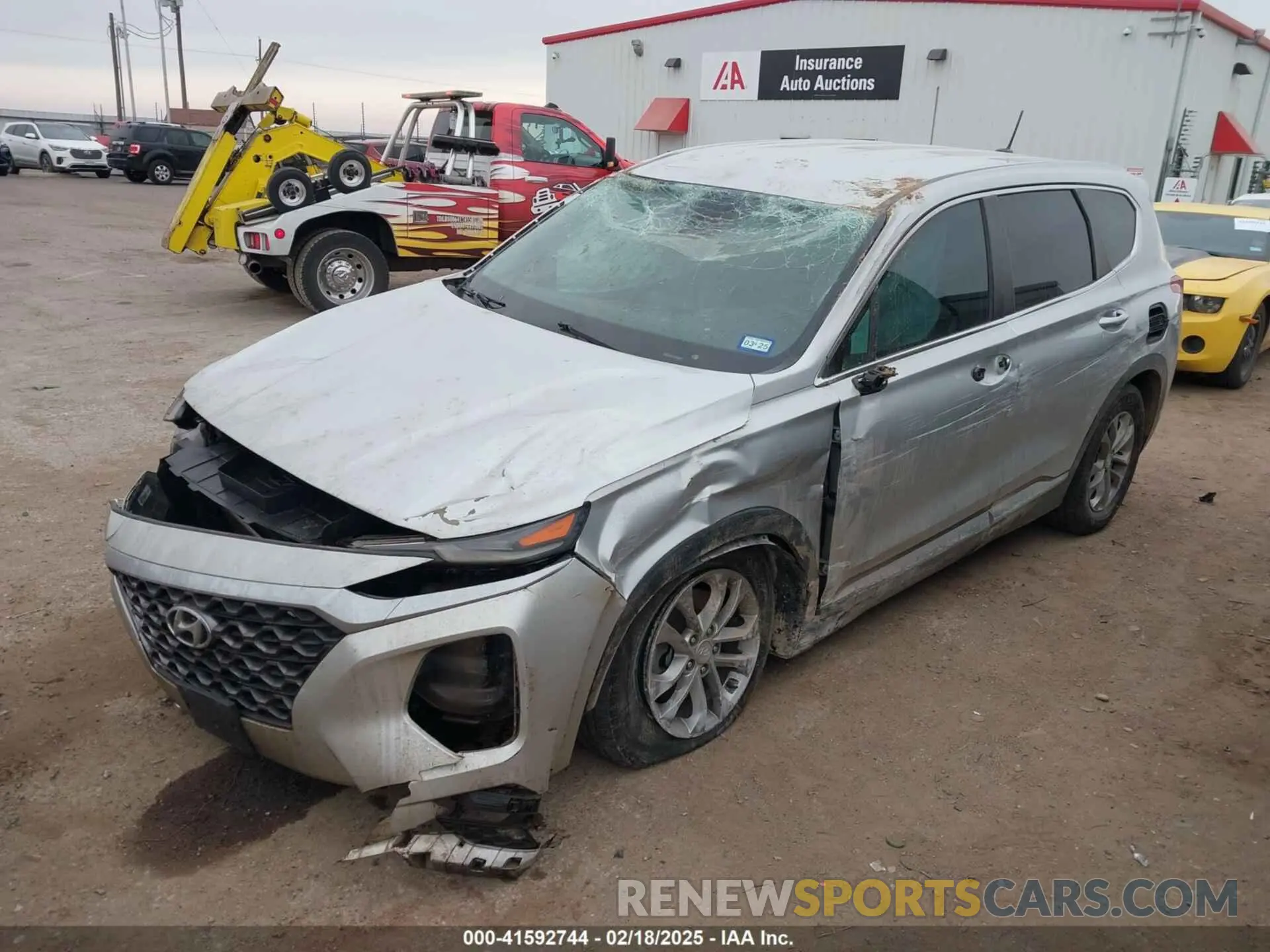 2 fotografías del automóvil dañado 5NMS23AD4KH034838 HYUNDAI SANTA FE 2019