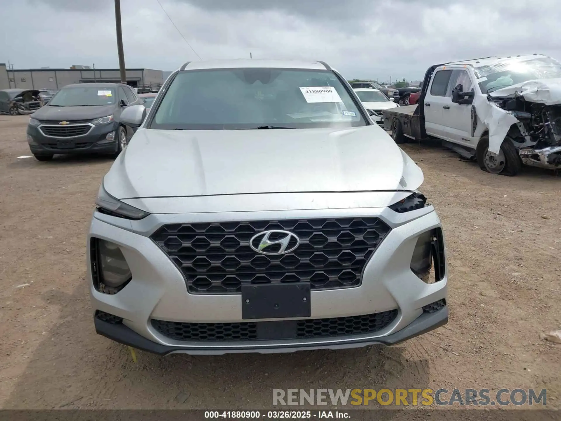 13 fotografías del automóvil dañado 5NMS23AD4KH046066 HYUNDAI SANTA FE 2019