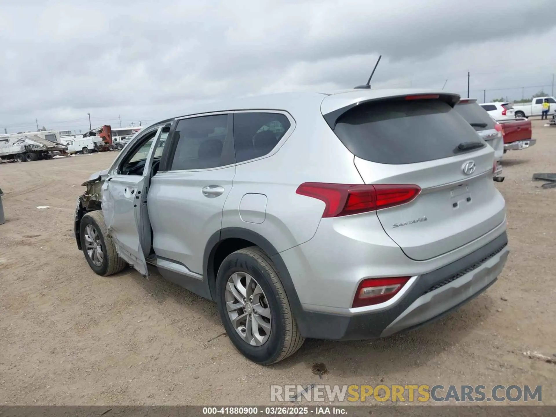 15 fotografías del automóvil dañado 5NMS23AD4KH046066 HYUNDAI SANTA FE 2019