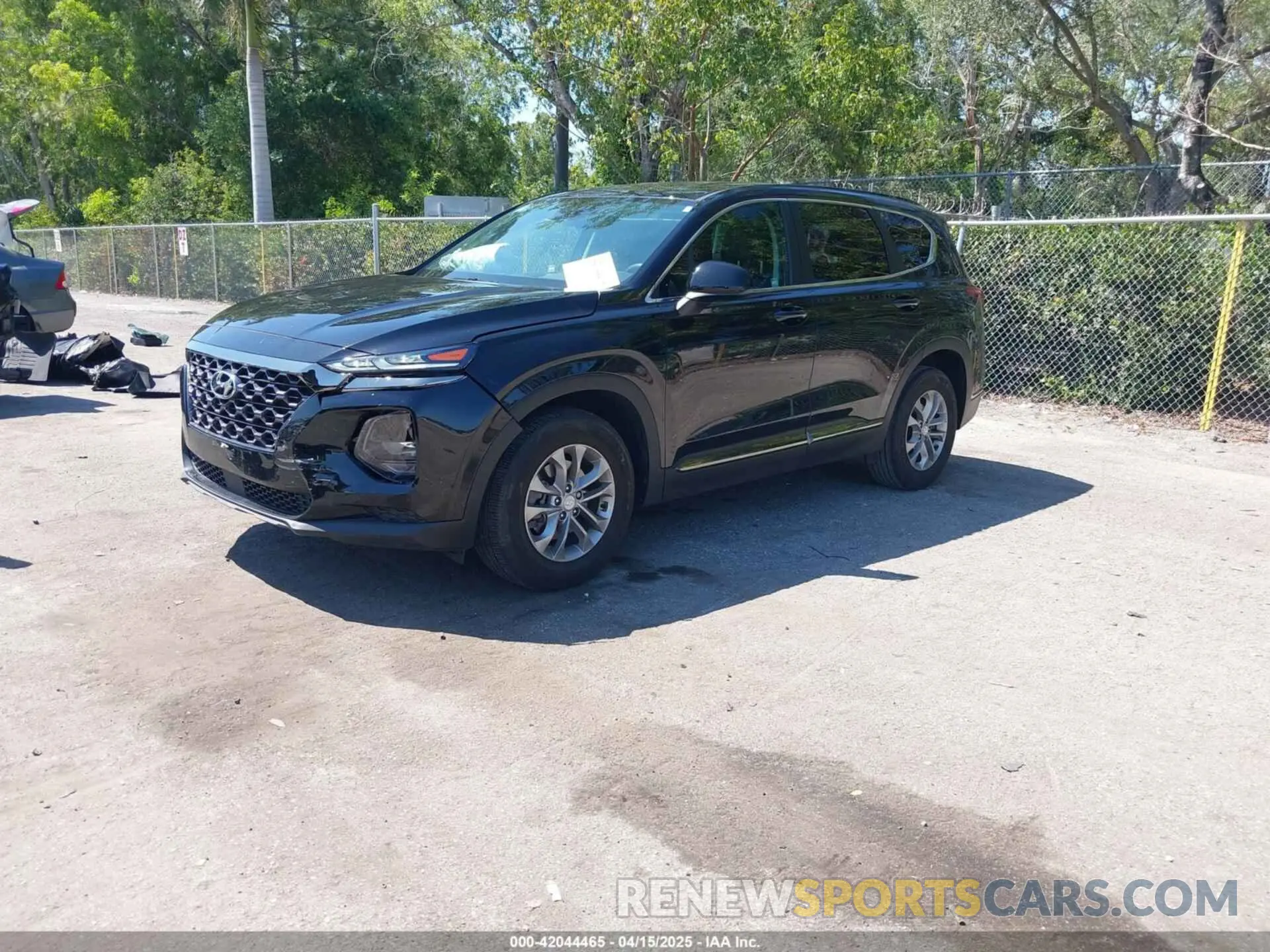2 fotografías del automóvil dañado 5NMS23AD4KH088902 HYUNDAI SANTA FE 2019