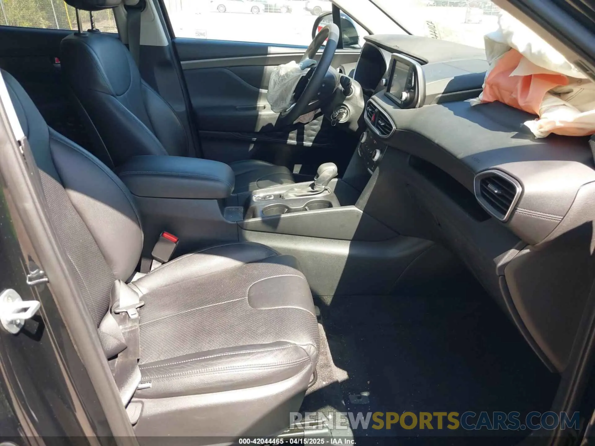5 fotografías del automóvil dañado 5NMS23AD4KH088902 HYUNDAI SANTA FE 2019