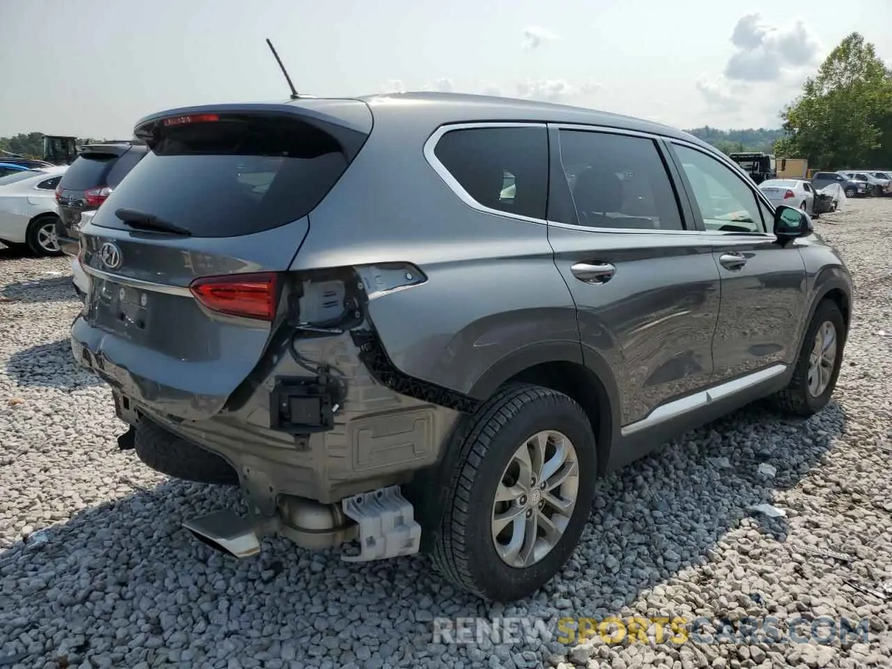 3 fotografías del automóvil dañado 5NMS23AD5KH104668 HYUNDAI SANTA FE 2019