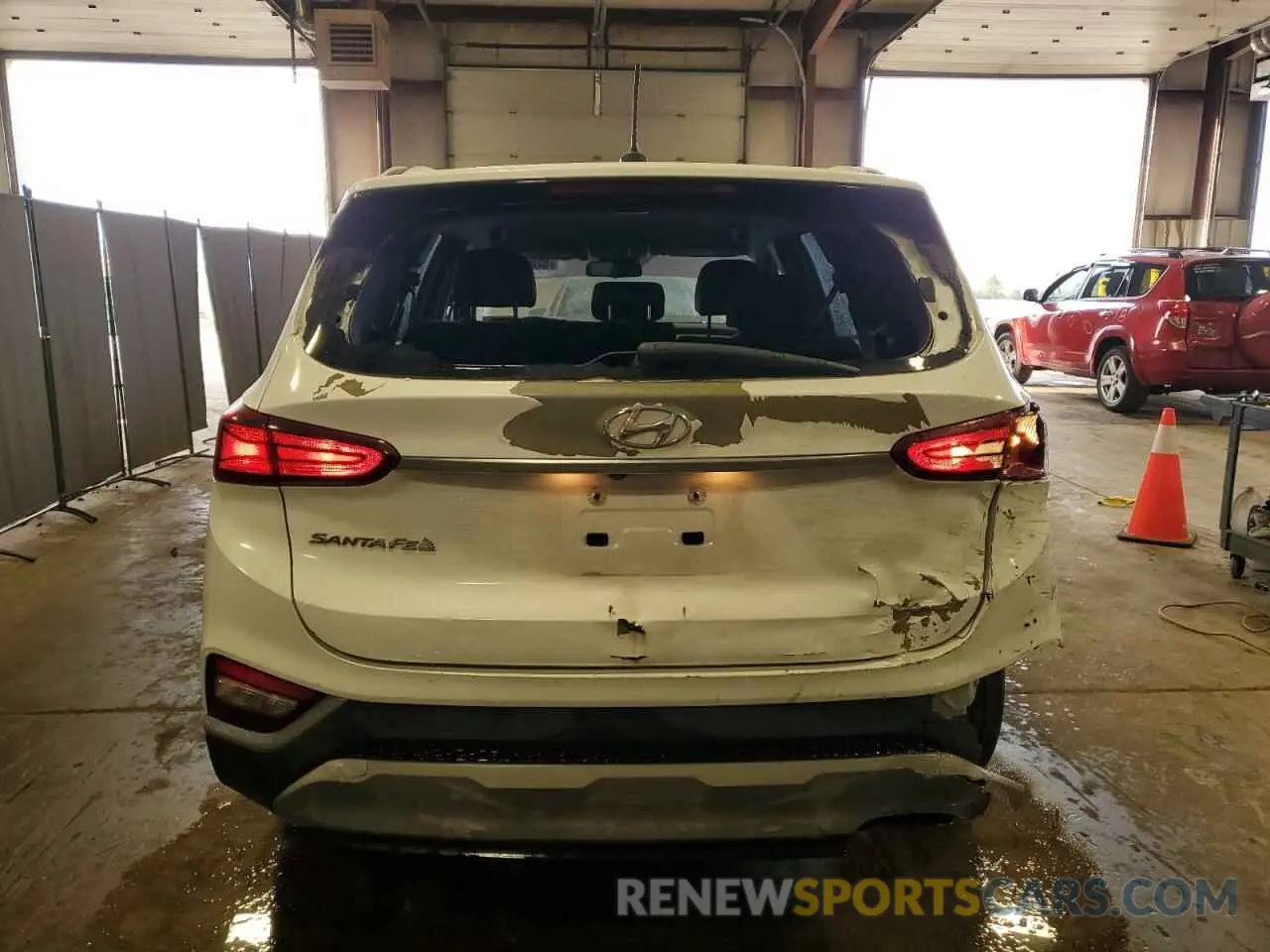 6 fotografías del automóvil dañado 5NMS23AD6KH009486 HYUNDAI SANTA FE 2019