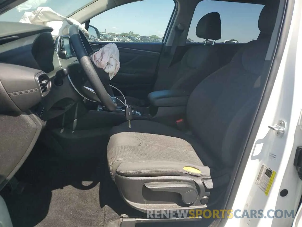 7 fotografías del automóvil dañado 5NMS23AD6KH083202 HYUNDAI SANTA FE 2019