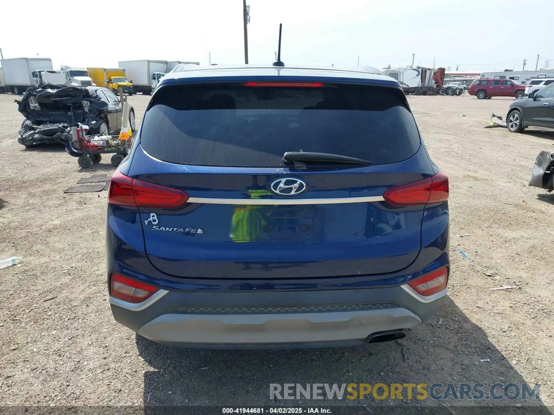 16 fotografías del automóvil dañado 5NMS23AD7KH003101 HYUNDAI SANTA FE 2019