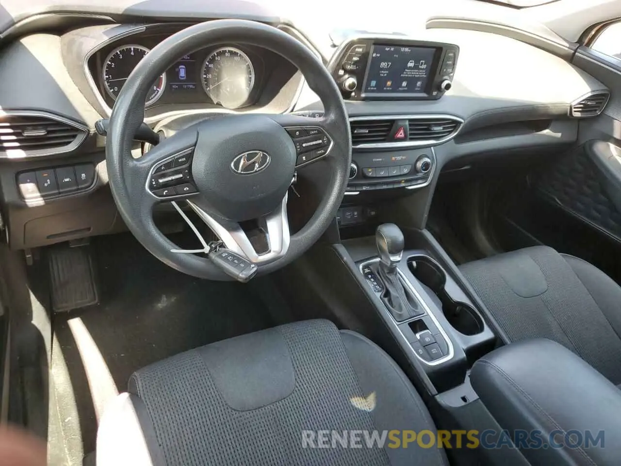 8 fotografías del automóvil dañado 5NMS23AD7KH085721 HYUNDAI SANTA FE 2019