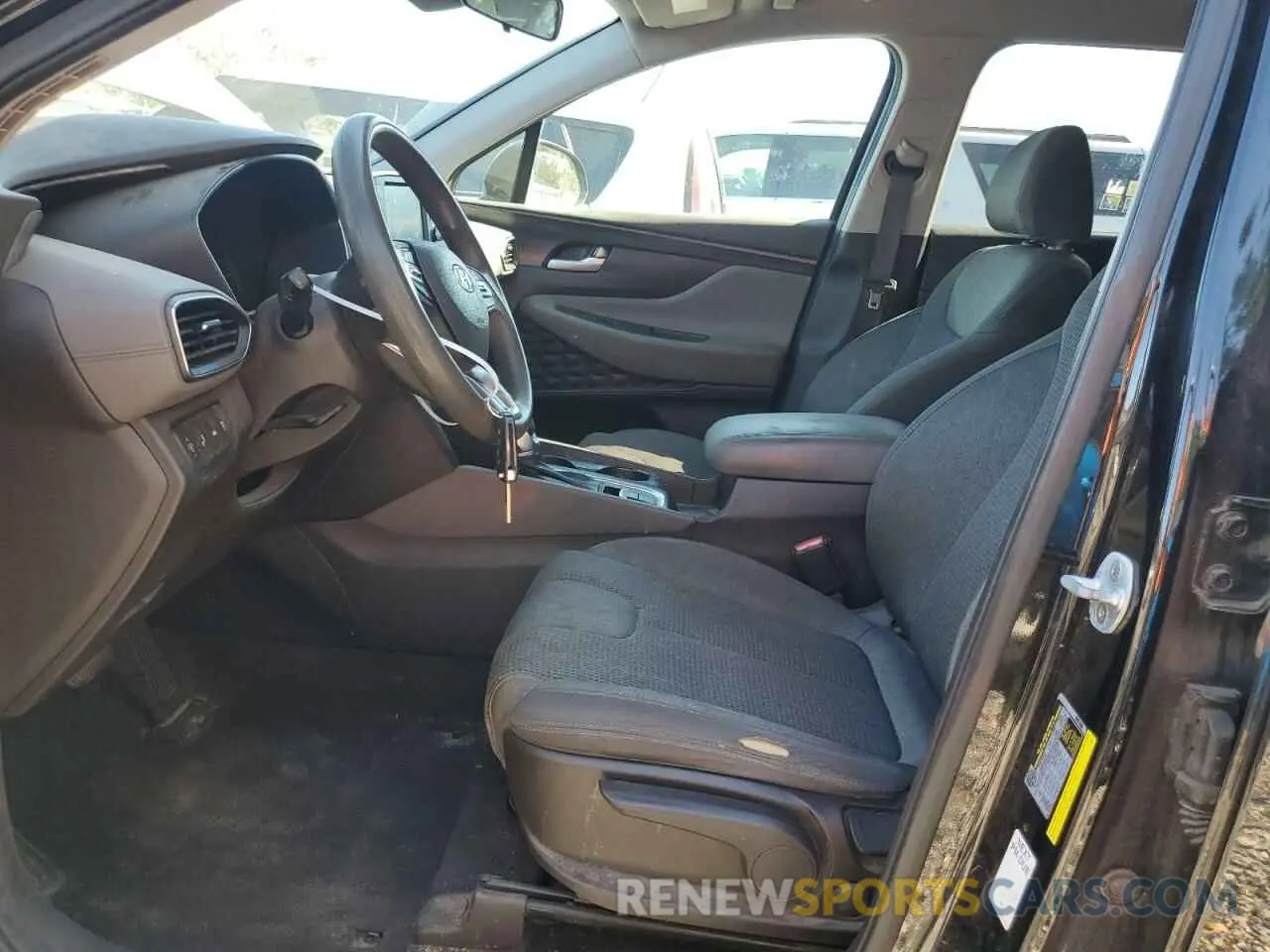7 fotografías del automóvil dañado 5NMS23AD7KH087453 HYUNDAI SANTA FE 2019