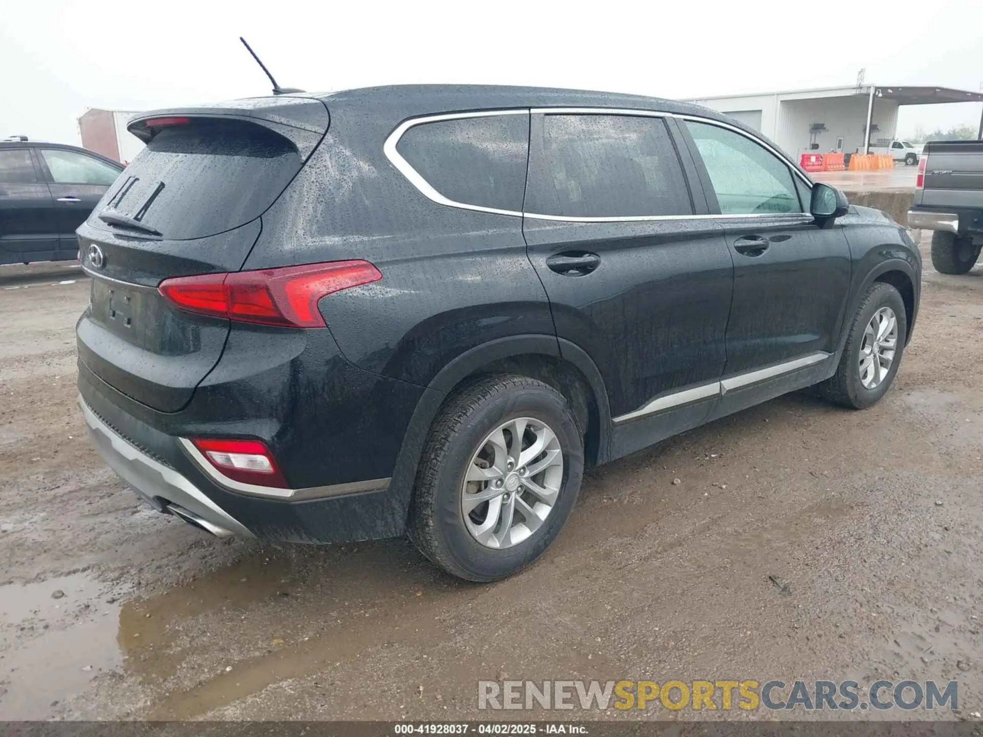 4 fotografías del automóvil dañado 5NMS23AD8KH097795 HYUNDAI SANTA FE 2019
