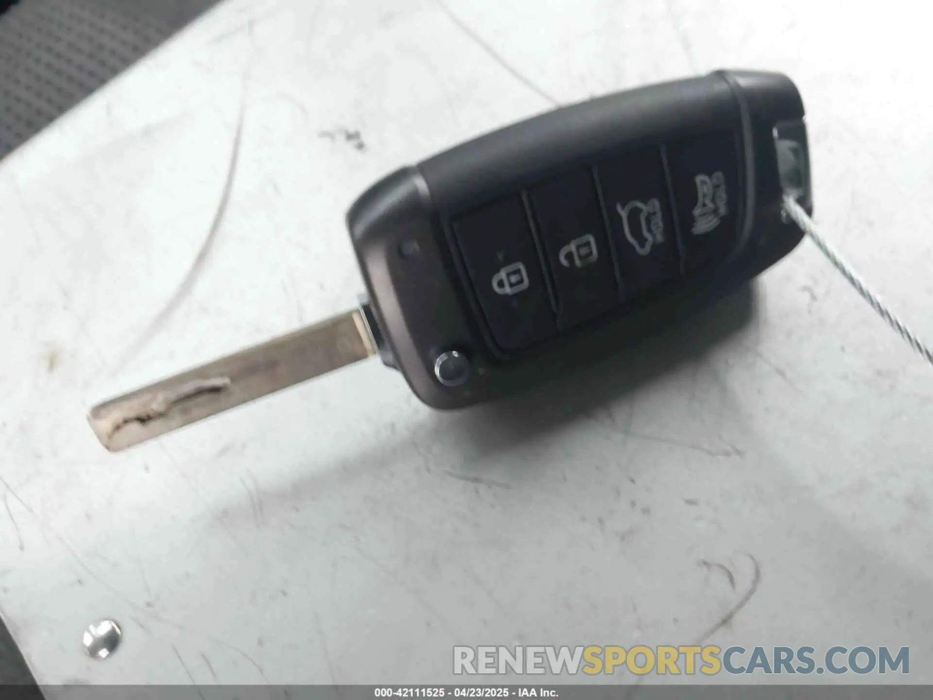 11 fotografías del automóvil dañado 5NMS23AD8KH126387 HYUNDAI SANTA FE 2019
