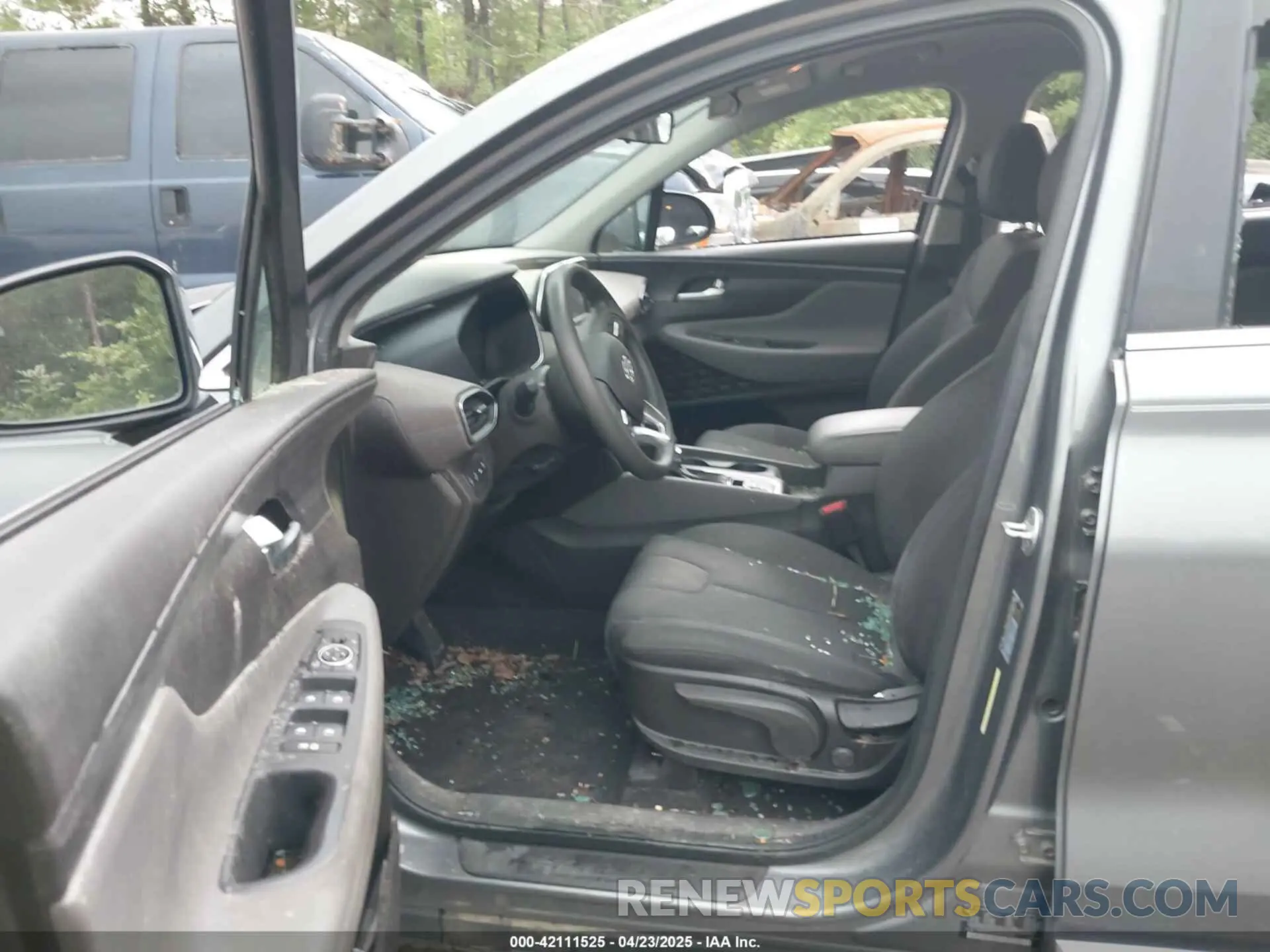 5 fotografías del automóvil dañado 5NMS23AD8KH126387 HYUNDAI SANTA FE 2019