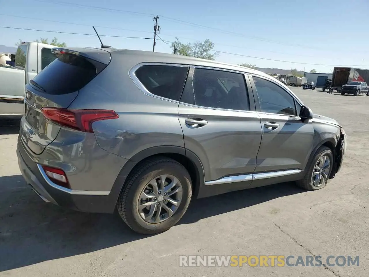 3 fotografías del automóvil dañado 5NMS23AD9KH043292 HYUNDAI SANTA FE 2019