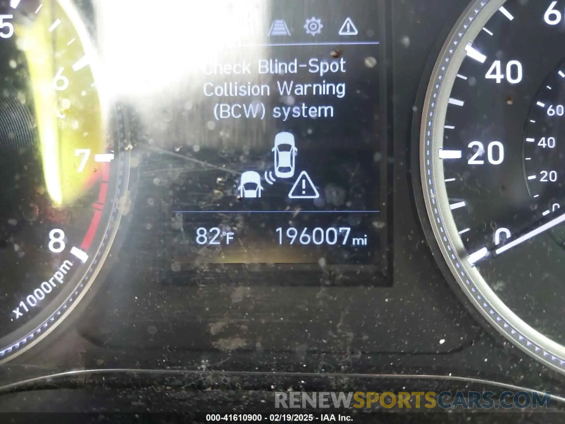 16 fotografías del automóvil dañado 5NMS23ADXKH037890 HYUNDAI SANTA FE 2019