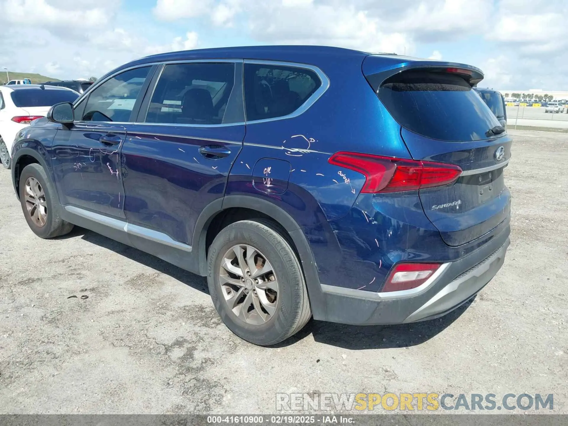 3 fotografías del automóvil dañado 5NMS23ADXKH037890 HYUNDAI SANTA FE 2019